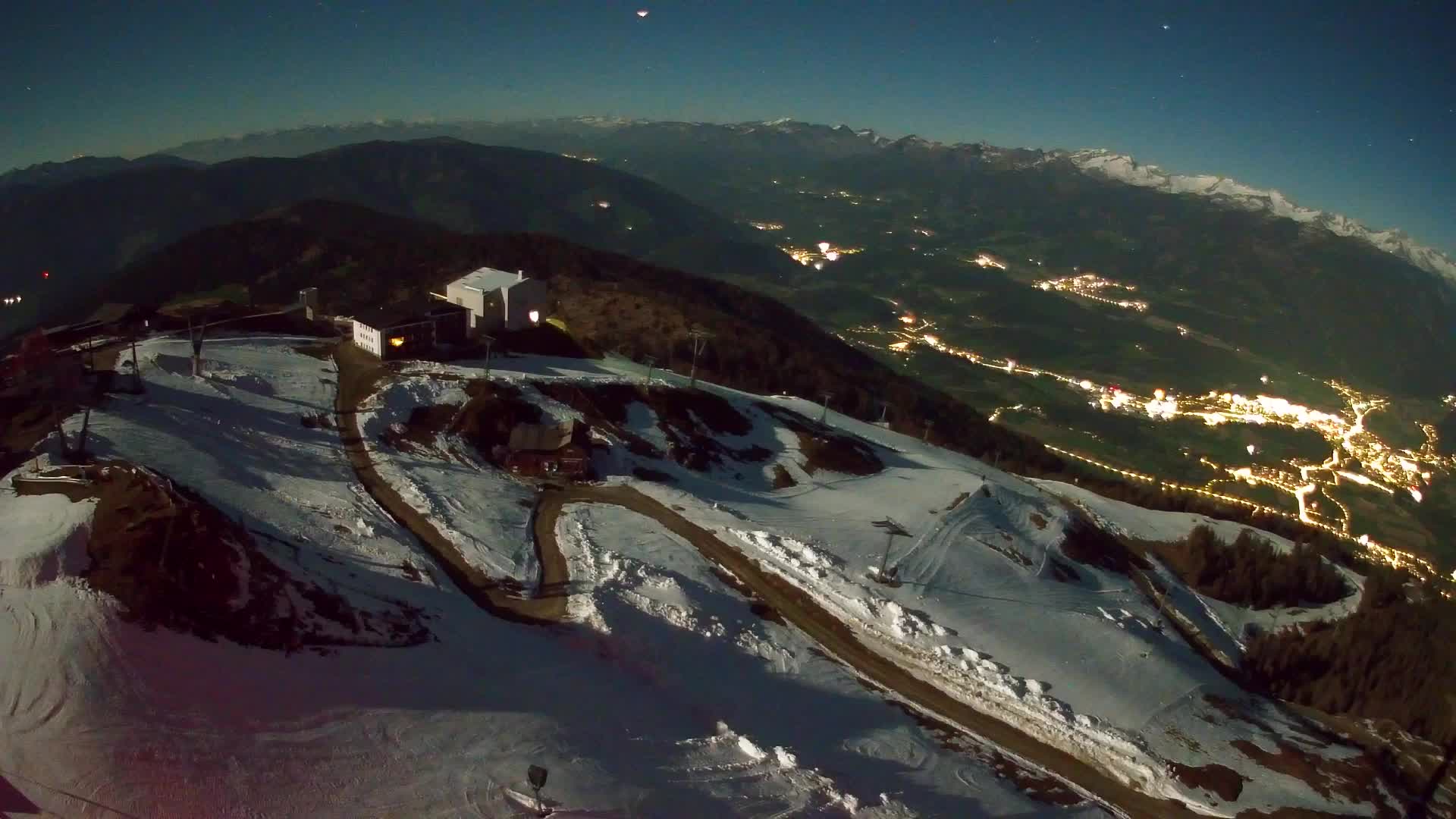 Kronplatz peak Ski resort | view to Bruneck