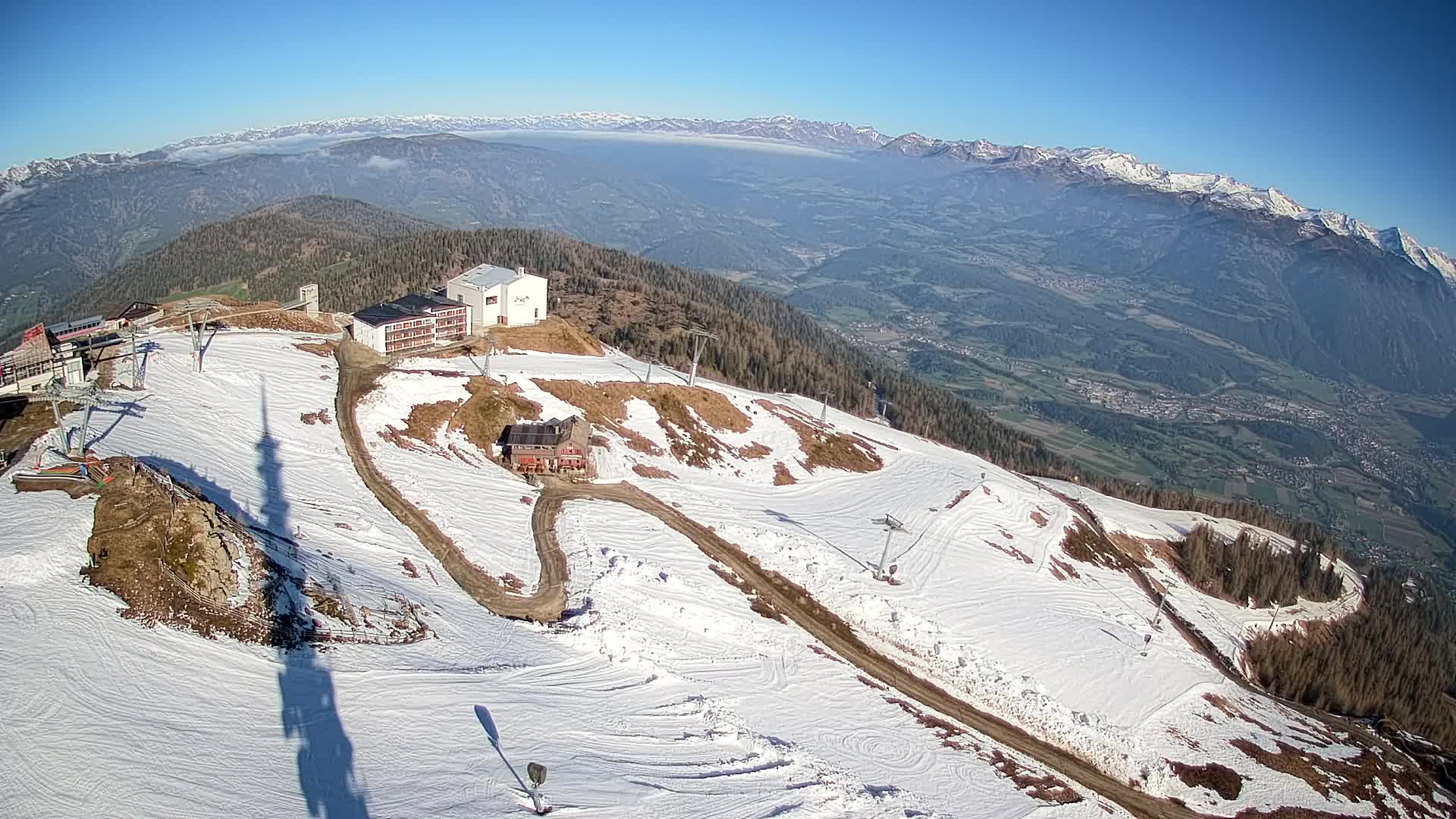 Station de ski Kronplatz sommet | vue sur Brunico
