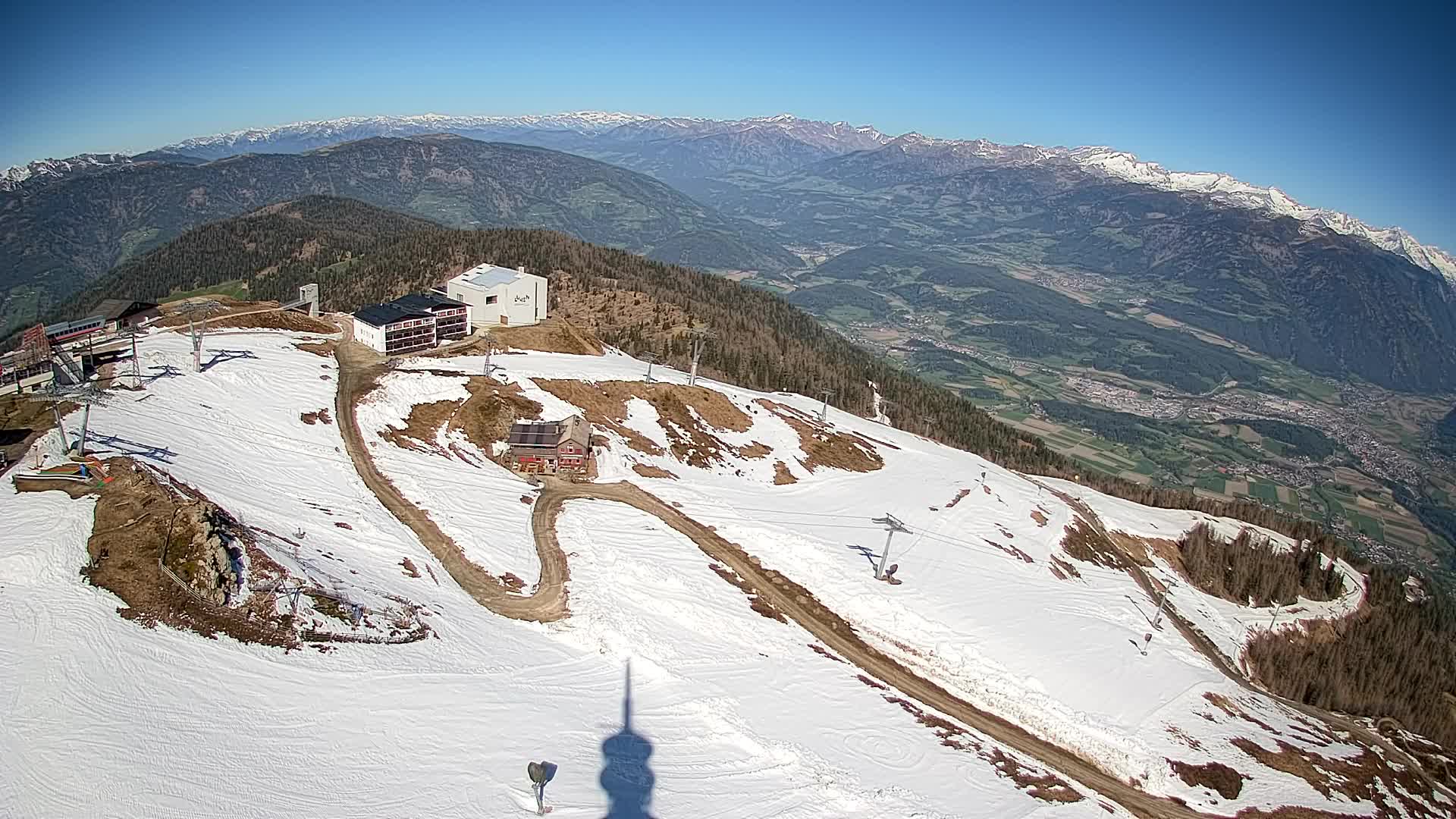 Stazione sciistica di Plan de Corones | vista su Brunico