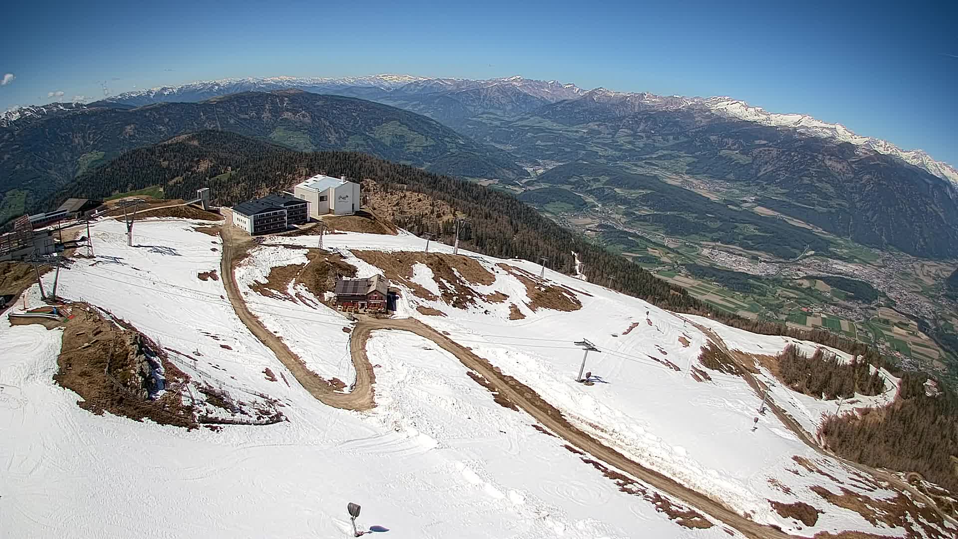 Stazione sciistica di Plan de Corones | vista su Brunico