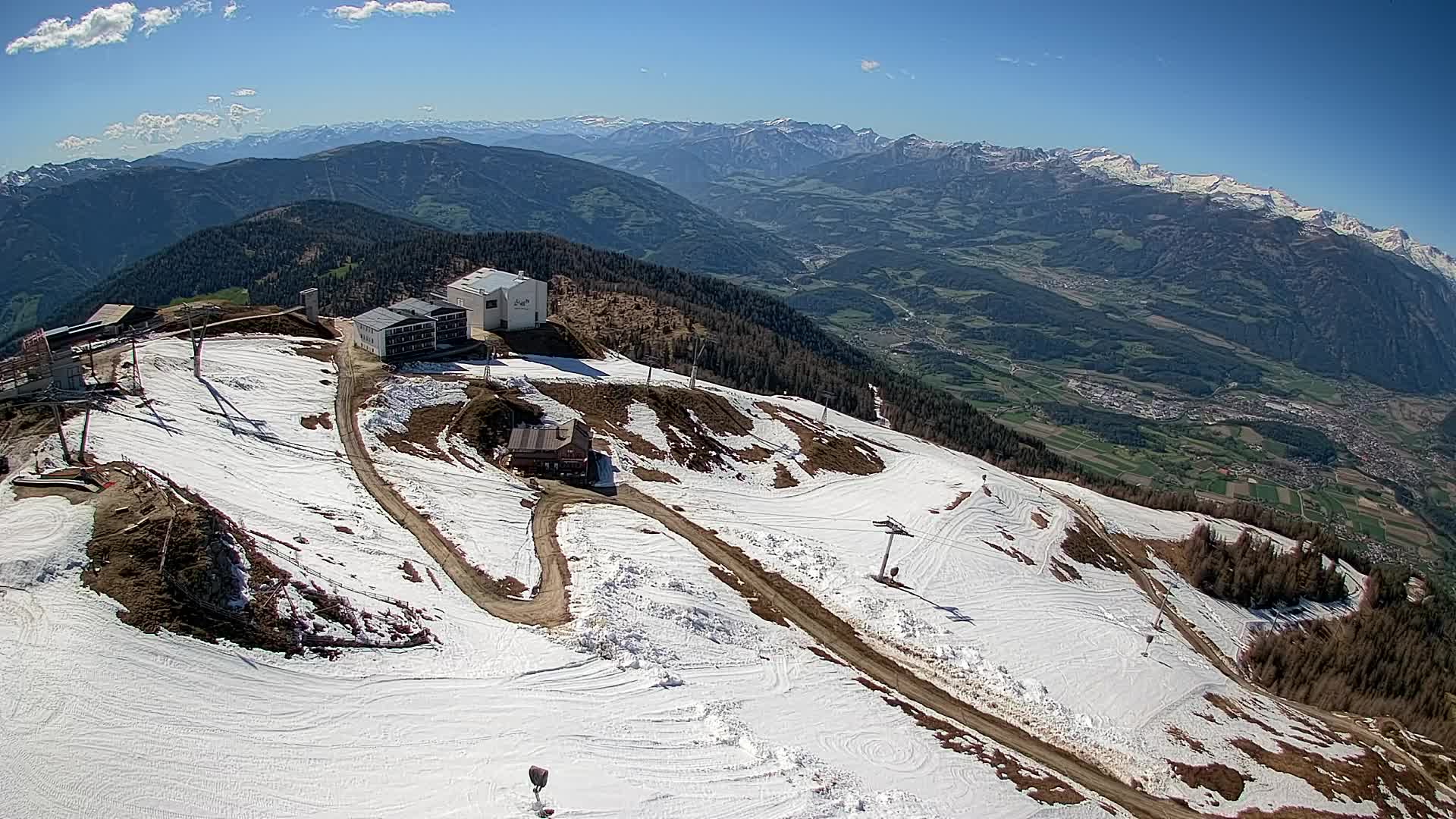 Stazione sciistica di Plan de Corones | vista su Brunico