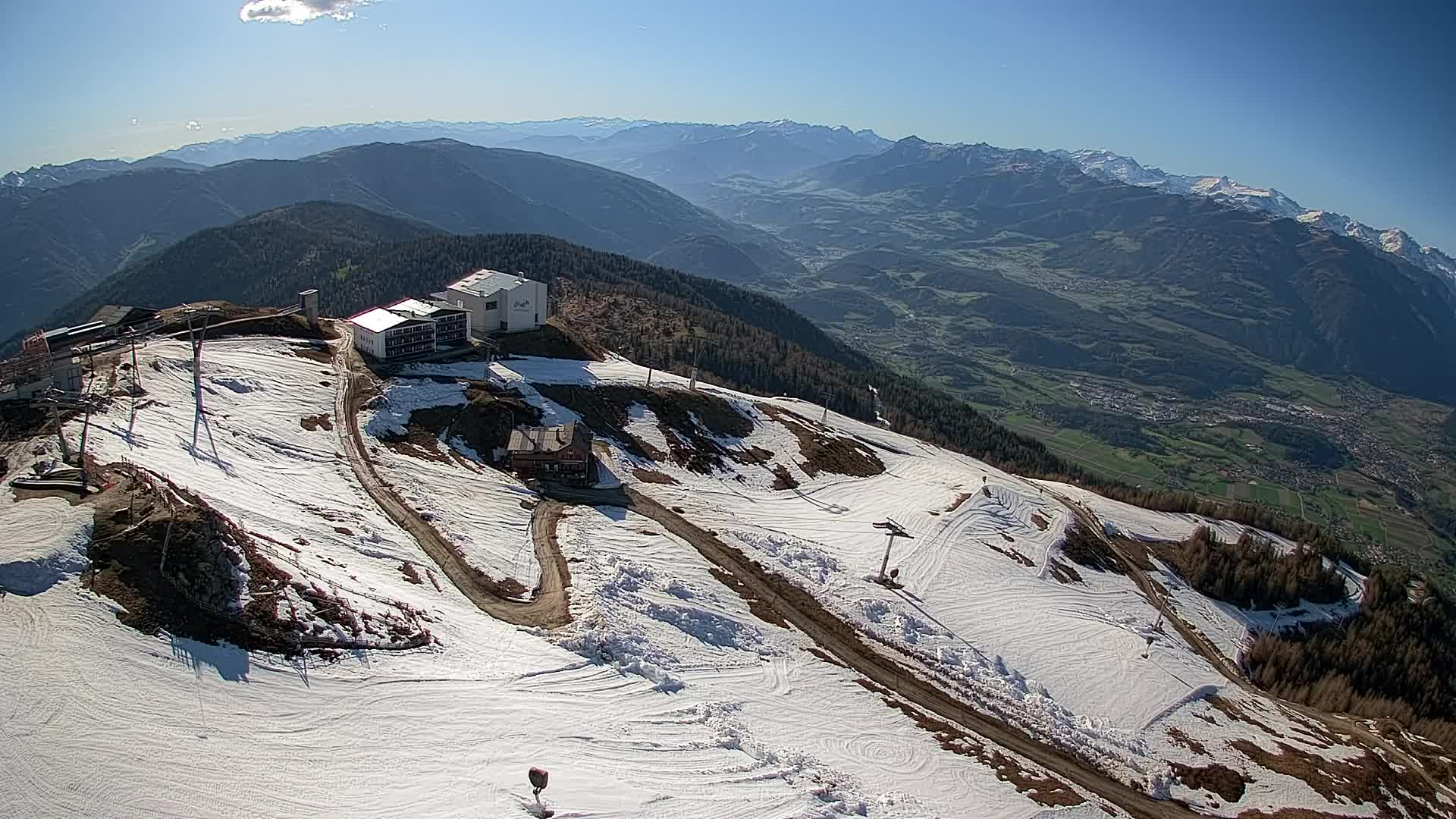 Stazione sciistica di Plan de Corones | vista su Brunico