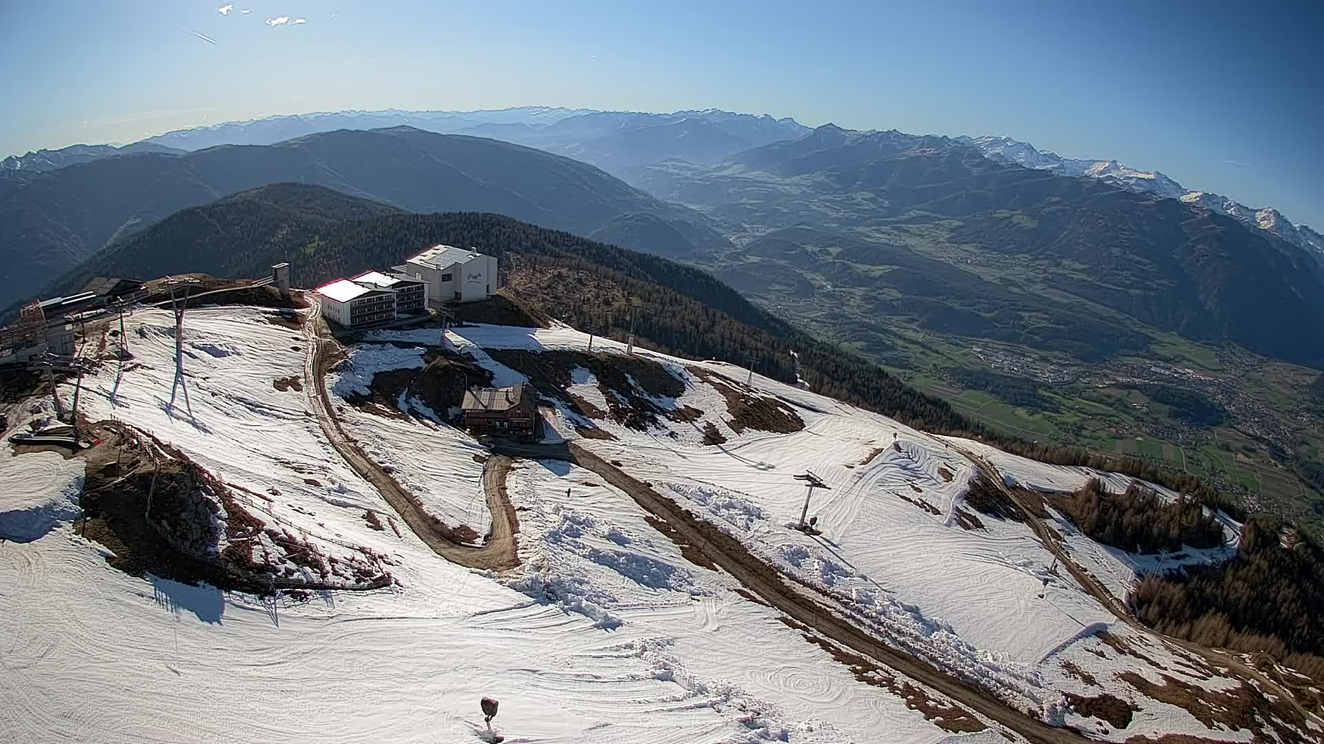 Stazione sciistica di Plan de Corones | vista su Brunico