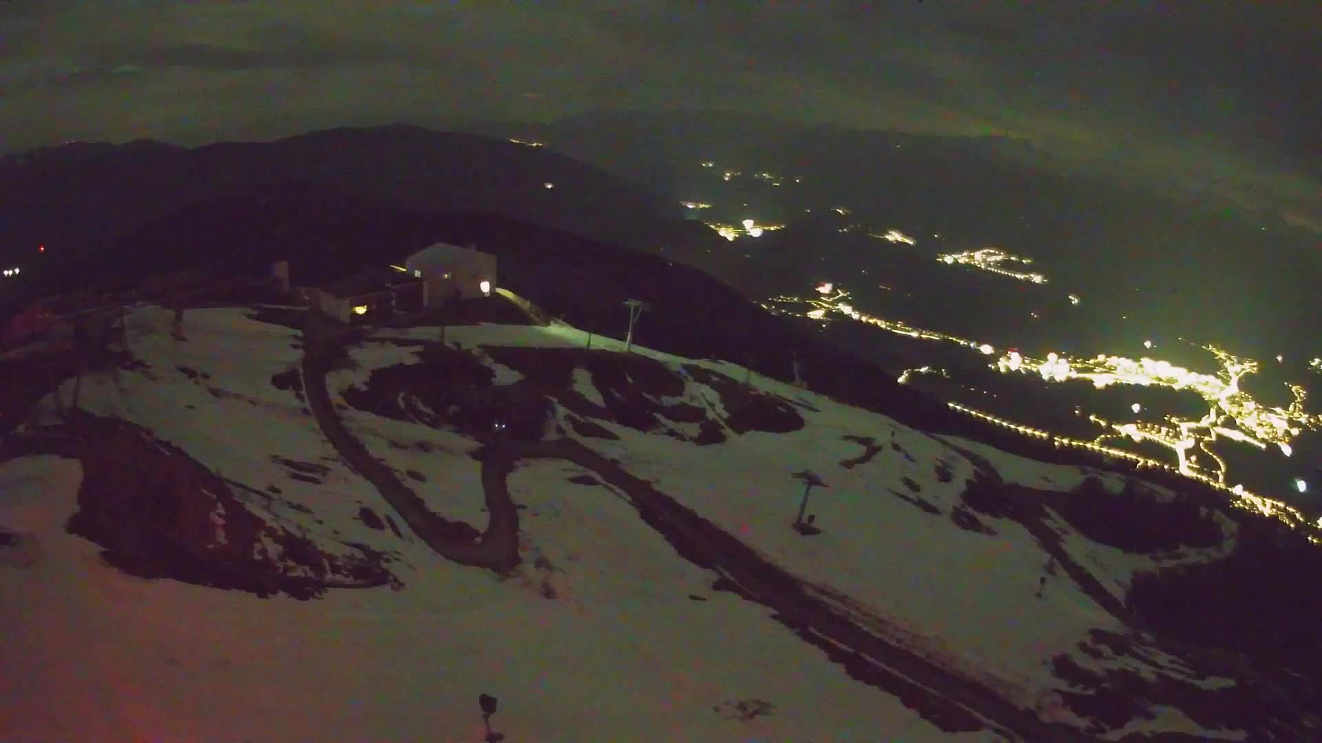 Kronplatz peak Ski resort | view to Bruneck