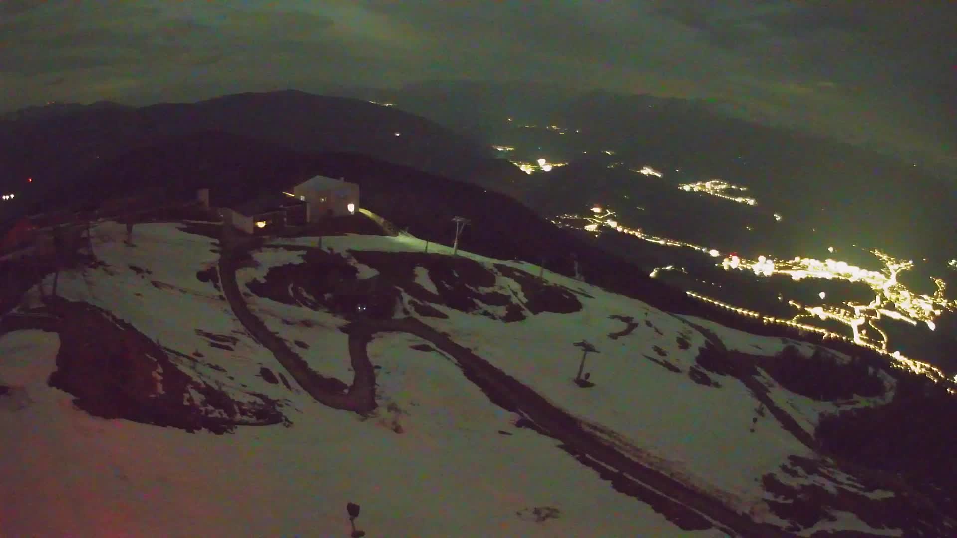 Kronplatz peak Ski resort | view to Bruneck