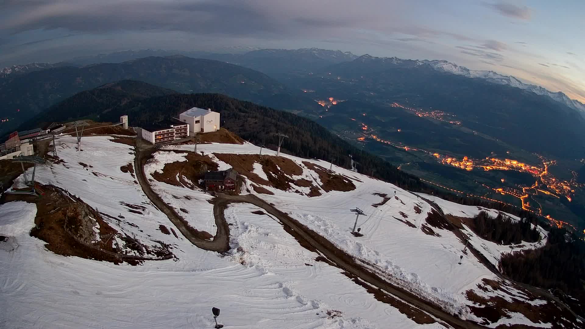 Skigebiet Kronplatz Gipfel | Blick auf Bruneck