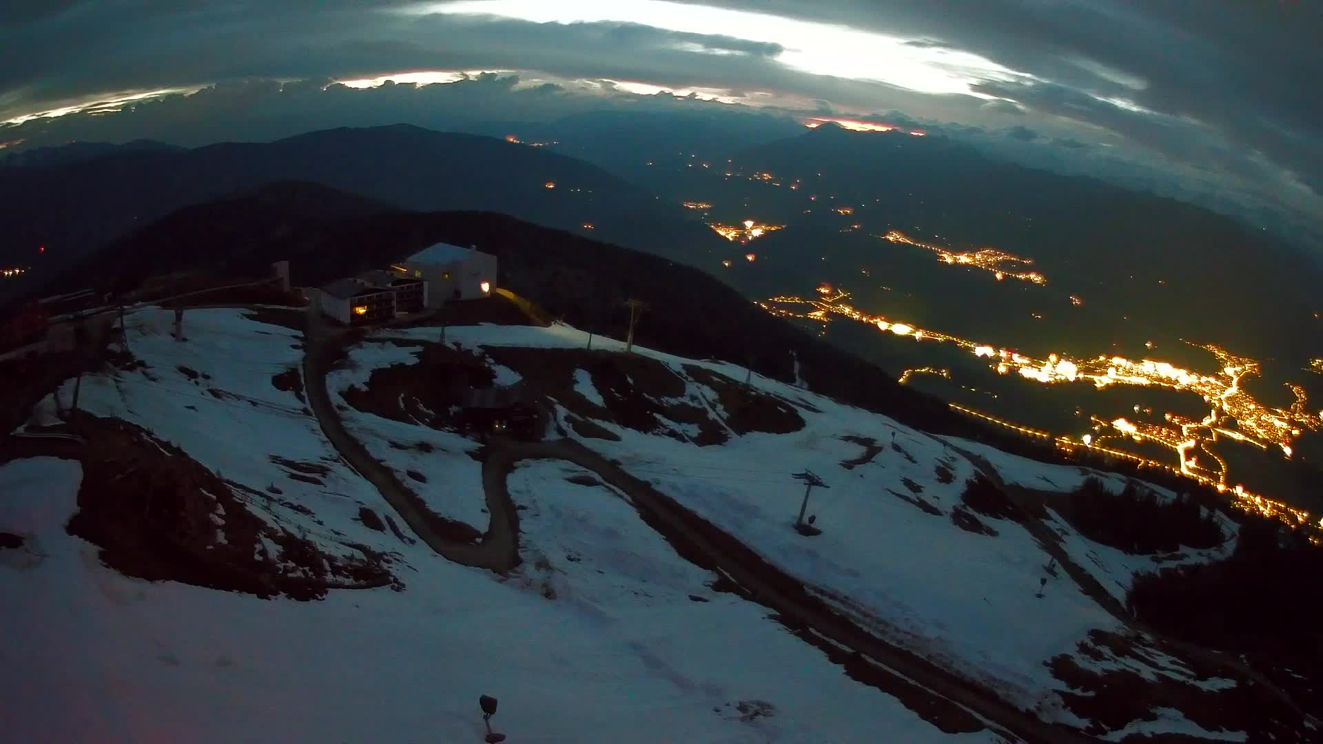 Kronplatz peak Ski resort | view to Bruneck