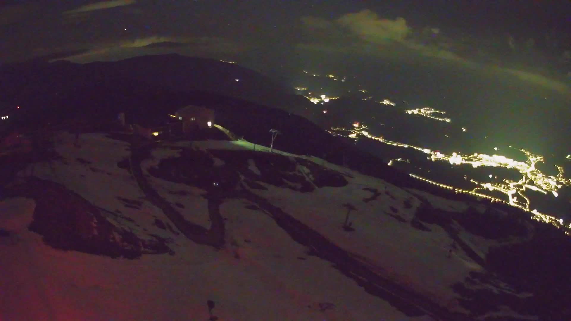 Kronplatz peak Ski resort | view to Bruneck