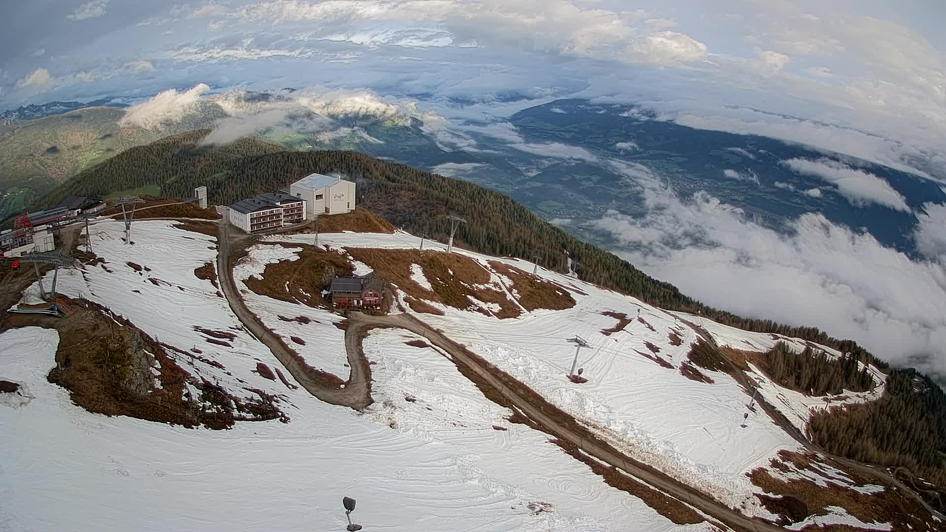 Station de ski Kronplatz sommet | vue sur Brunico
