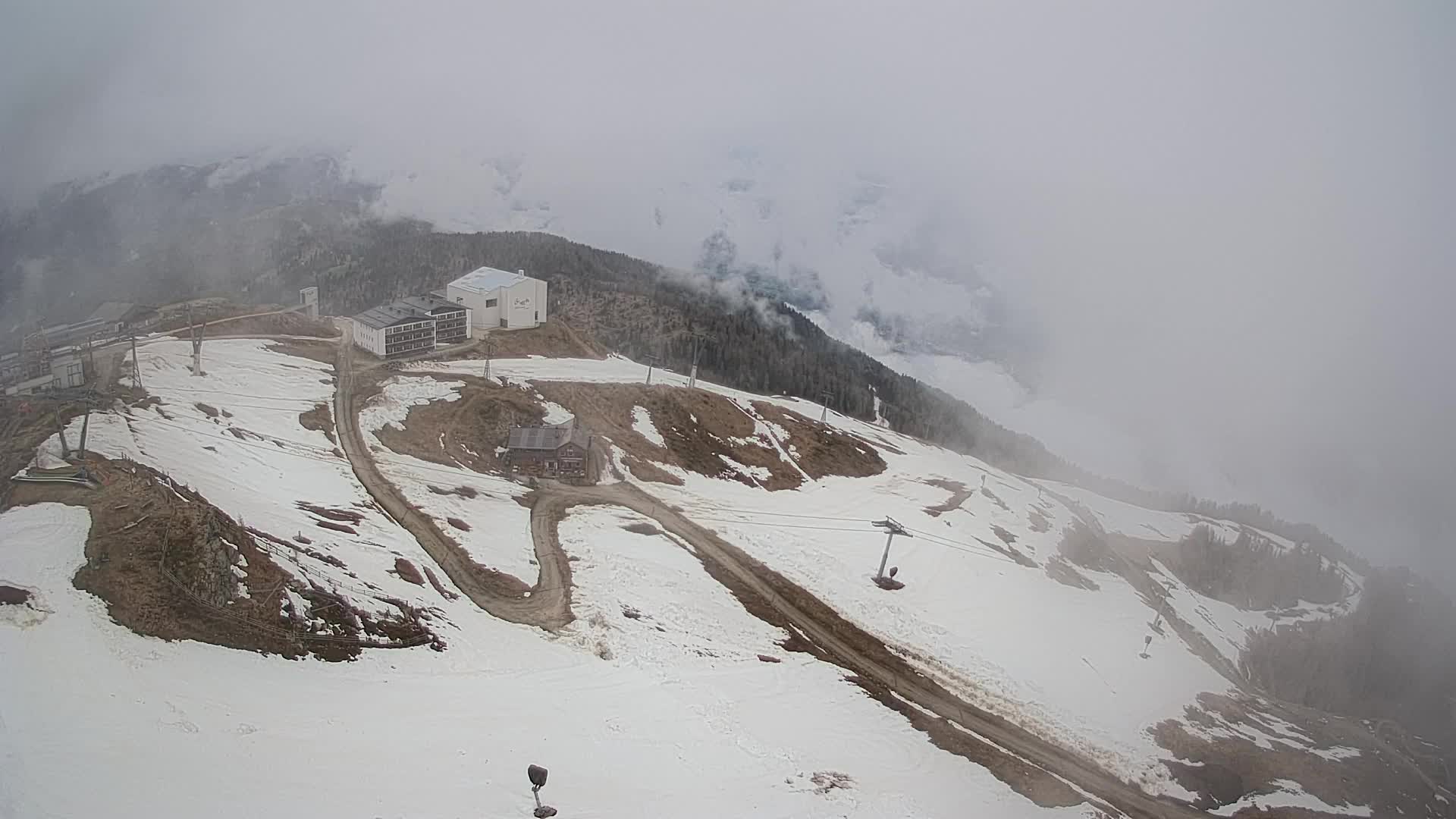 Kronplatz peak Ski resort | view to Bruneck