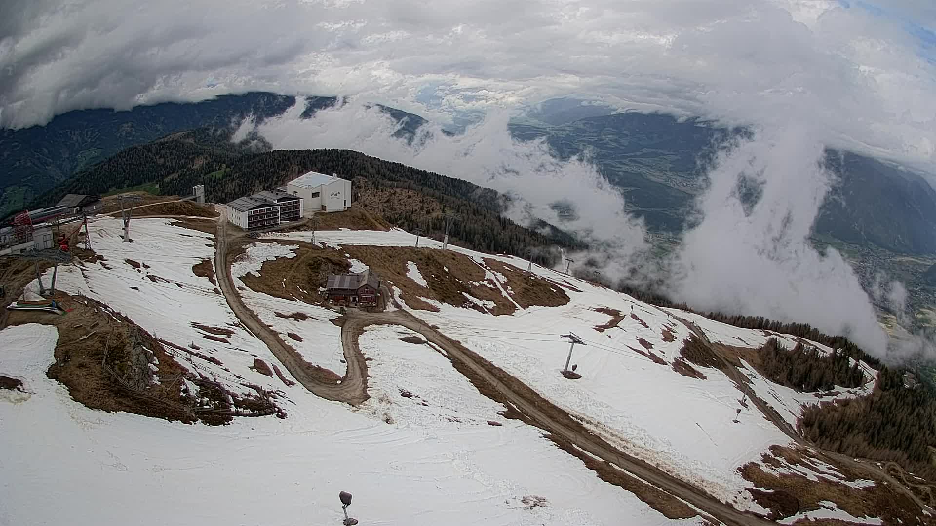 Station de ski Kronplatz sommet | vue sur Brunico