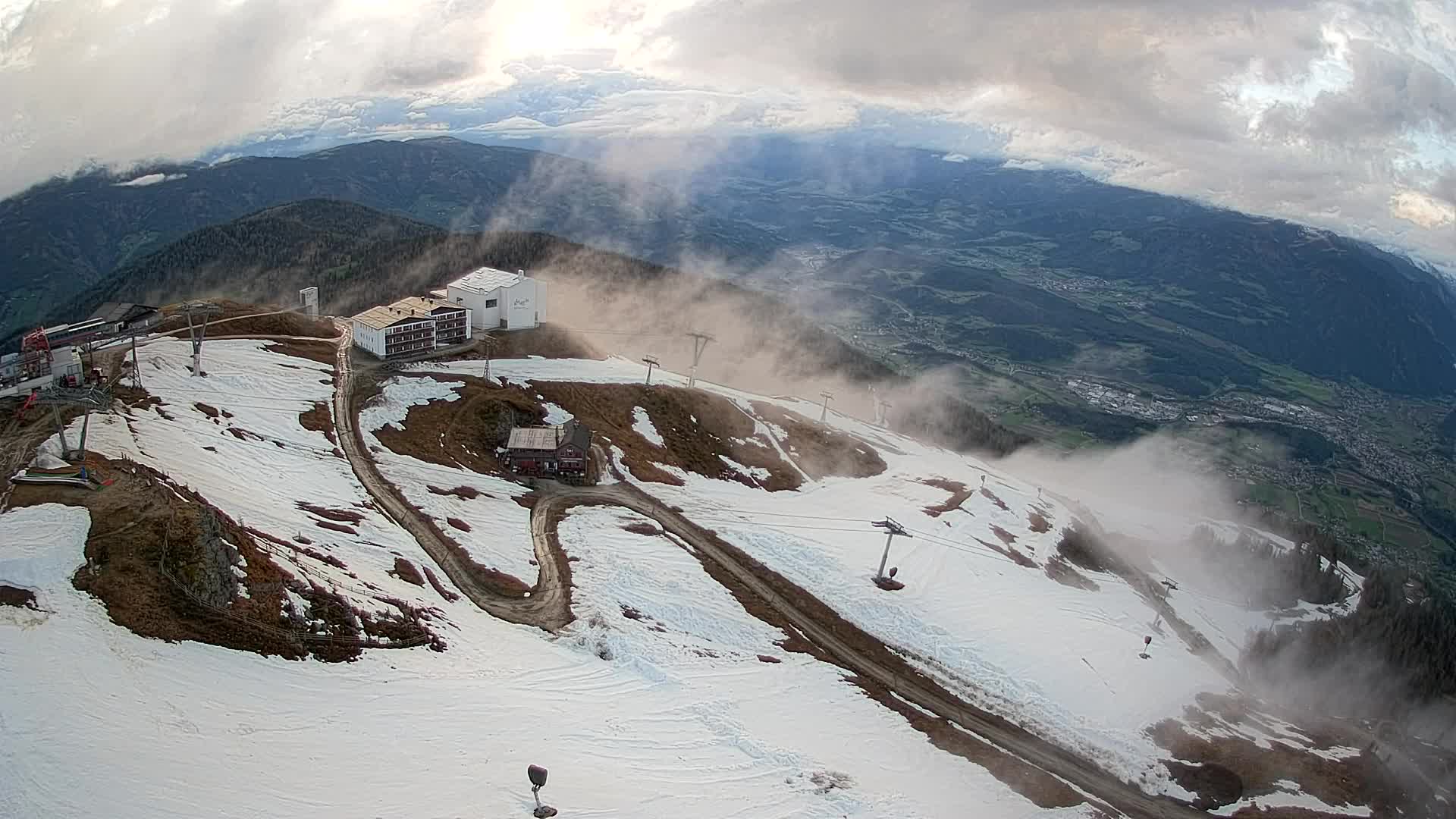 Smučišče Kronplatz – vrh | pogled na Bruneck