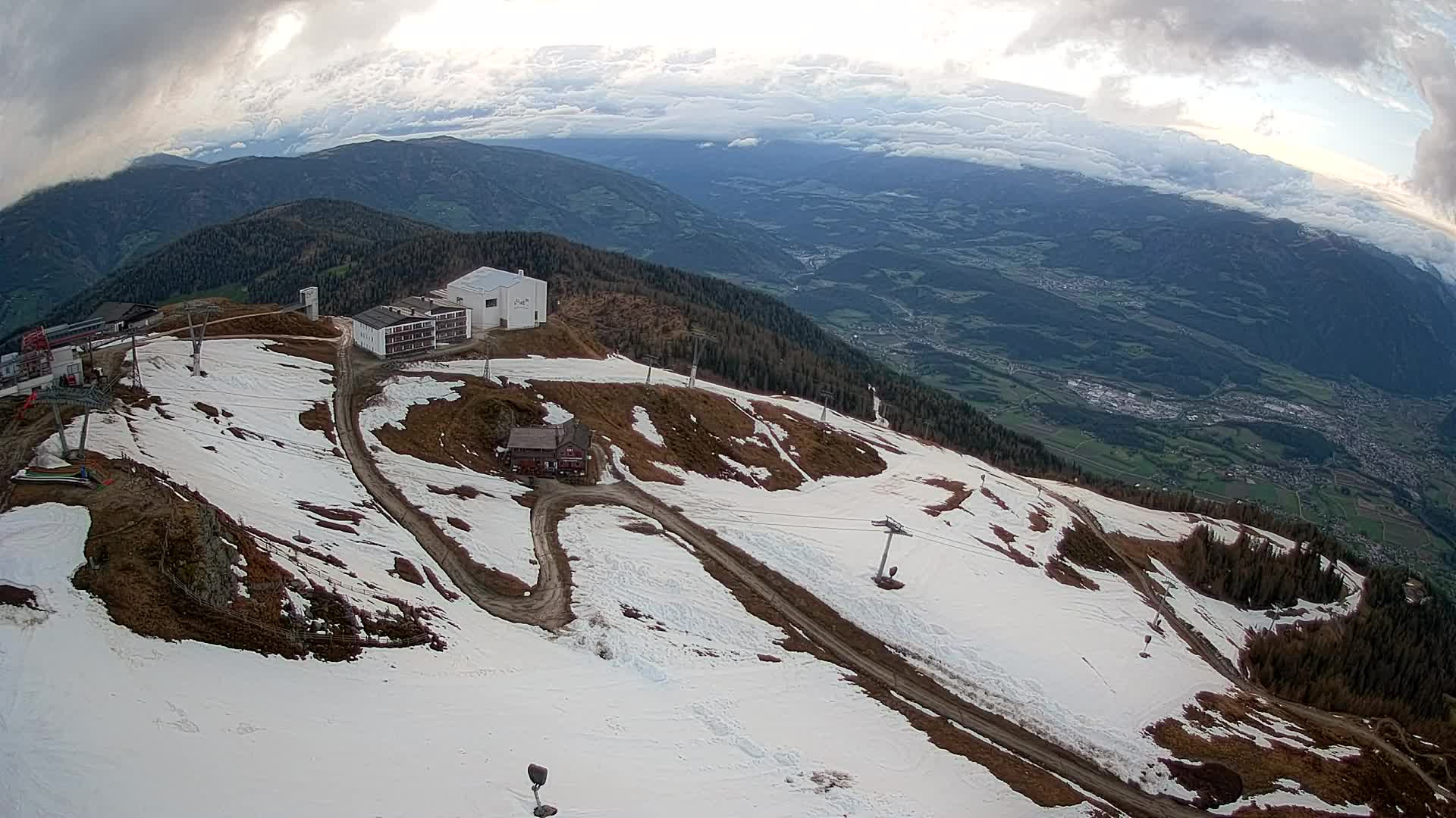 Smučišče Kronplatz – vrh | pogled na Bruneck