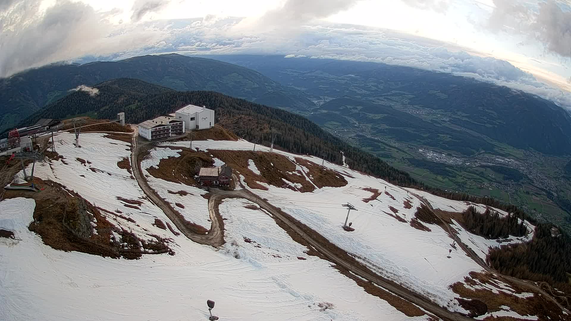 Smučišče Kronplatz – vrh | pogled na Bruneck