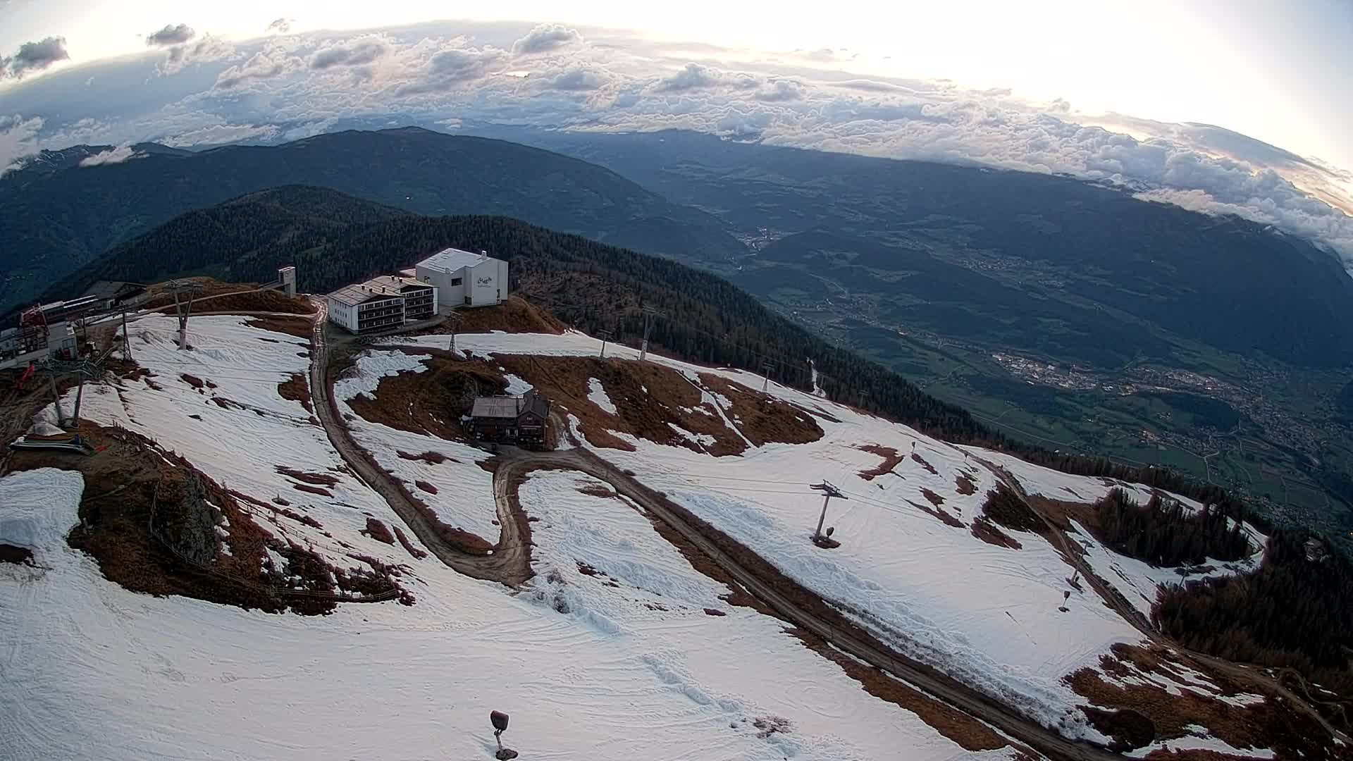 Smučišče Kronplatz – vrh | pogled na Bruneck