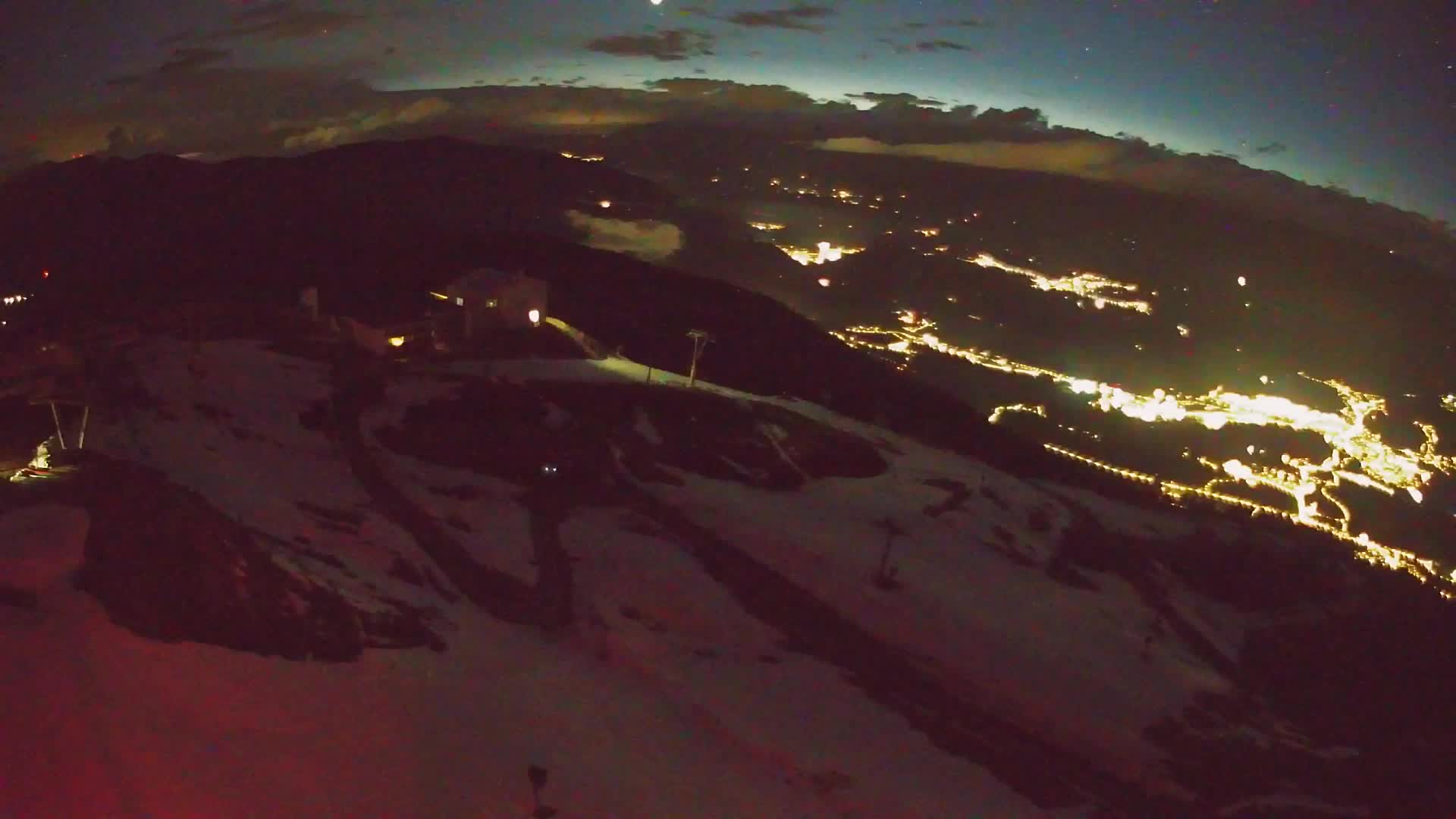 Kronplatz peak Ski resort | view to Bruneck