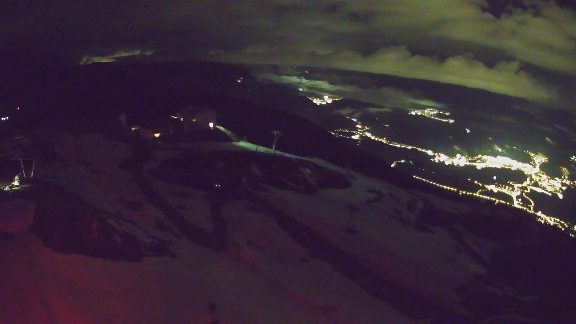 Skigebiet Kronplatz Gipfel | Blick auf Bruneck