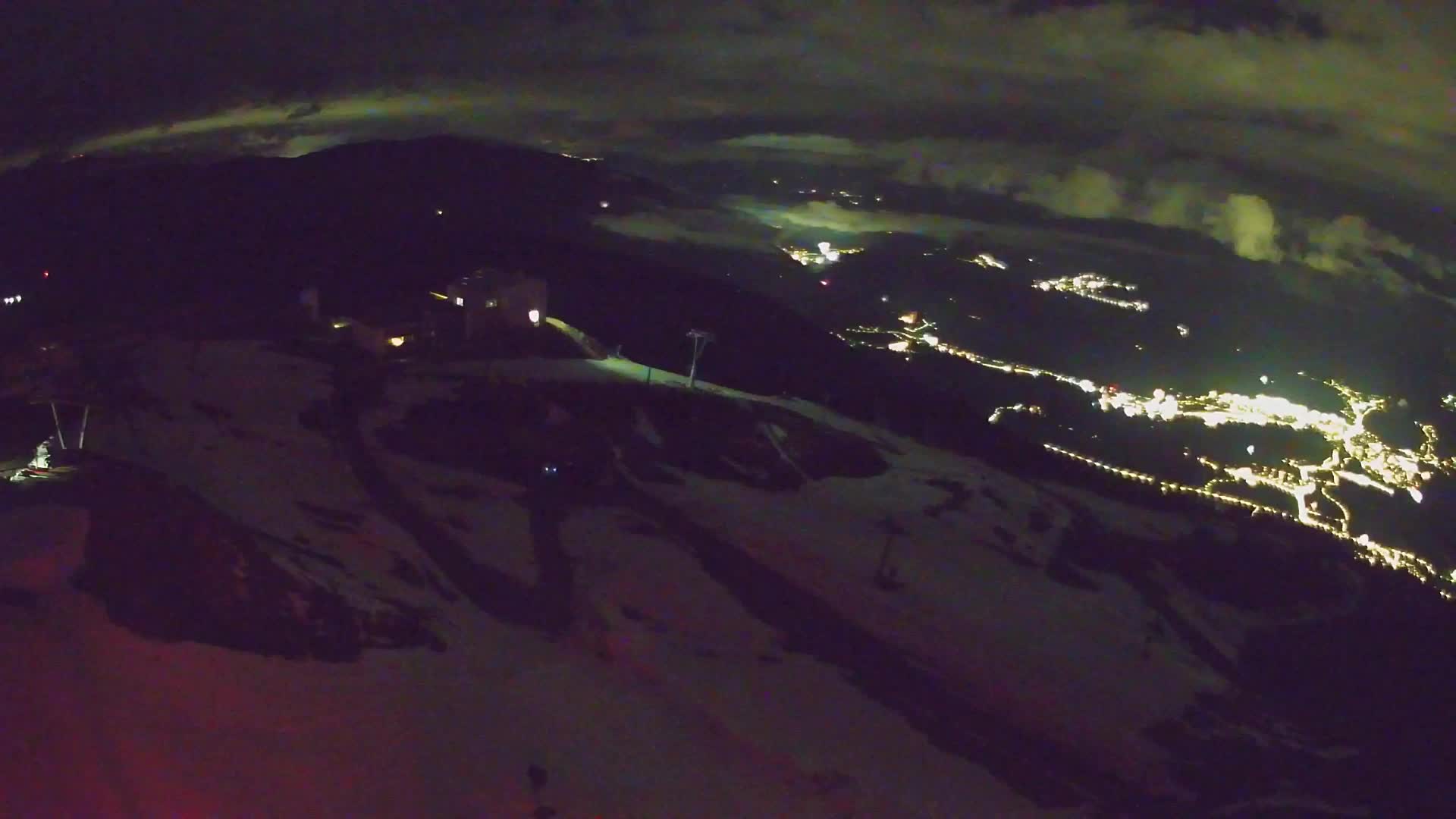 Kronplatz peak Ski resort | view to Bruneck