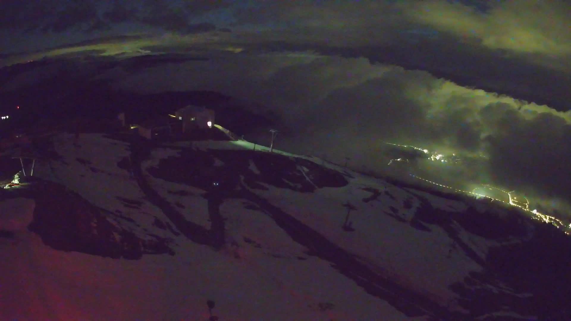 Skigebiet Kronplatz Gipfel | Blick auf Bruneck