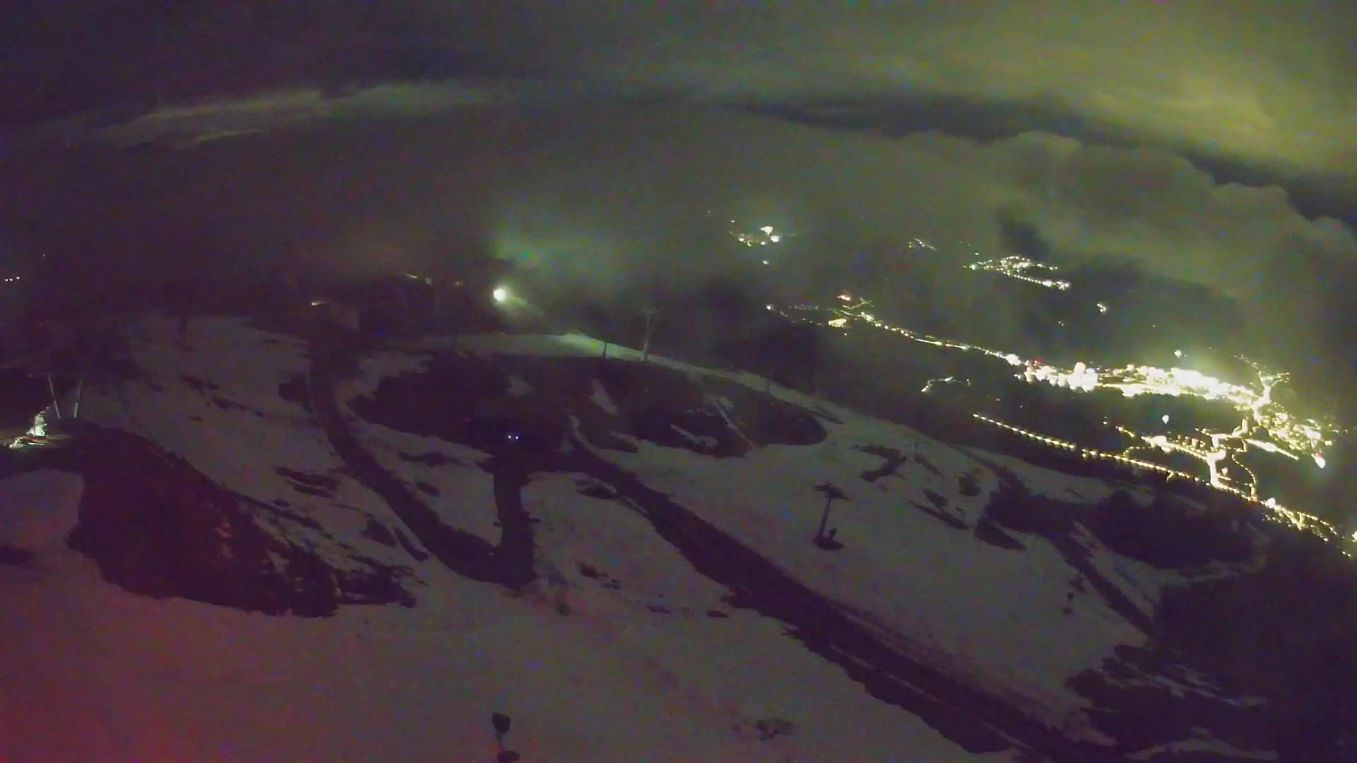 Kronplatz peak Ski resort | view to Bruneck