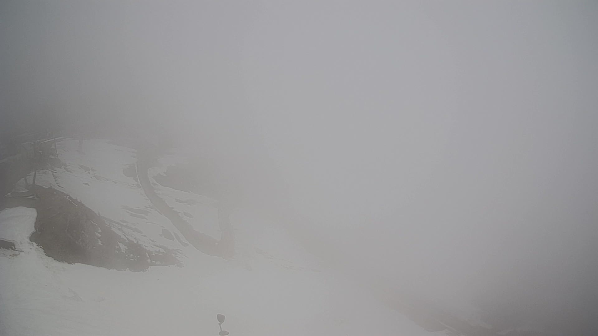Cima estación de esquí Kronplatz | vista hacia Brunico