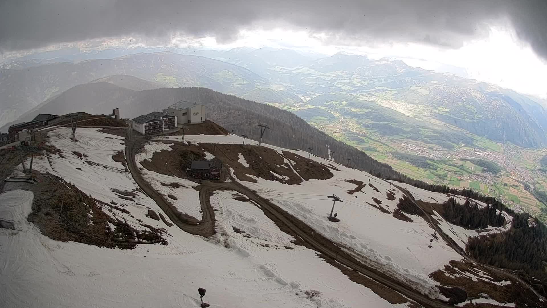 Skigebiet Kronplatz Gipfel | Blick auf Bruneck