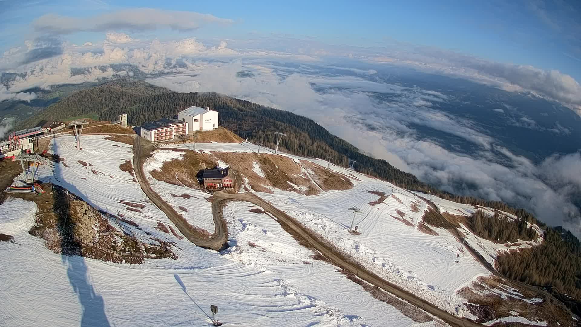 Skigebiet Kronplatz Gipfel | Blick auf Bruneck