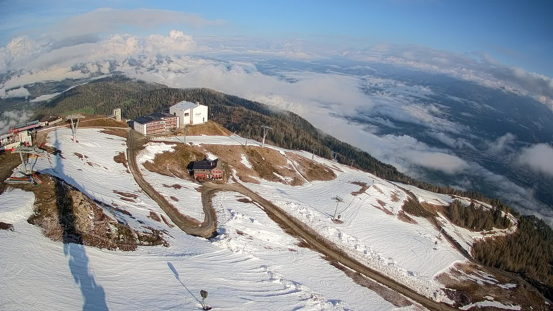 Station de ski Kronplatz sommet | vue sur Brunico