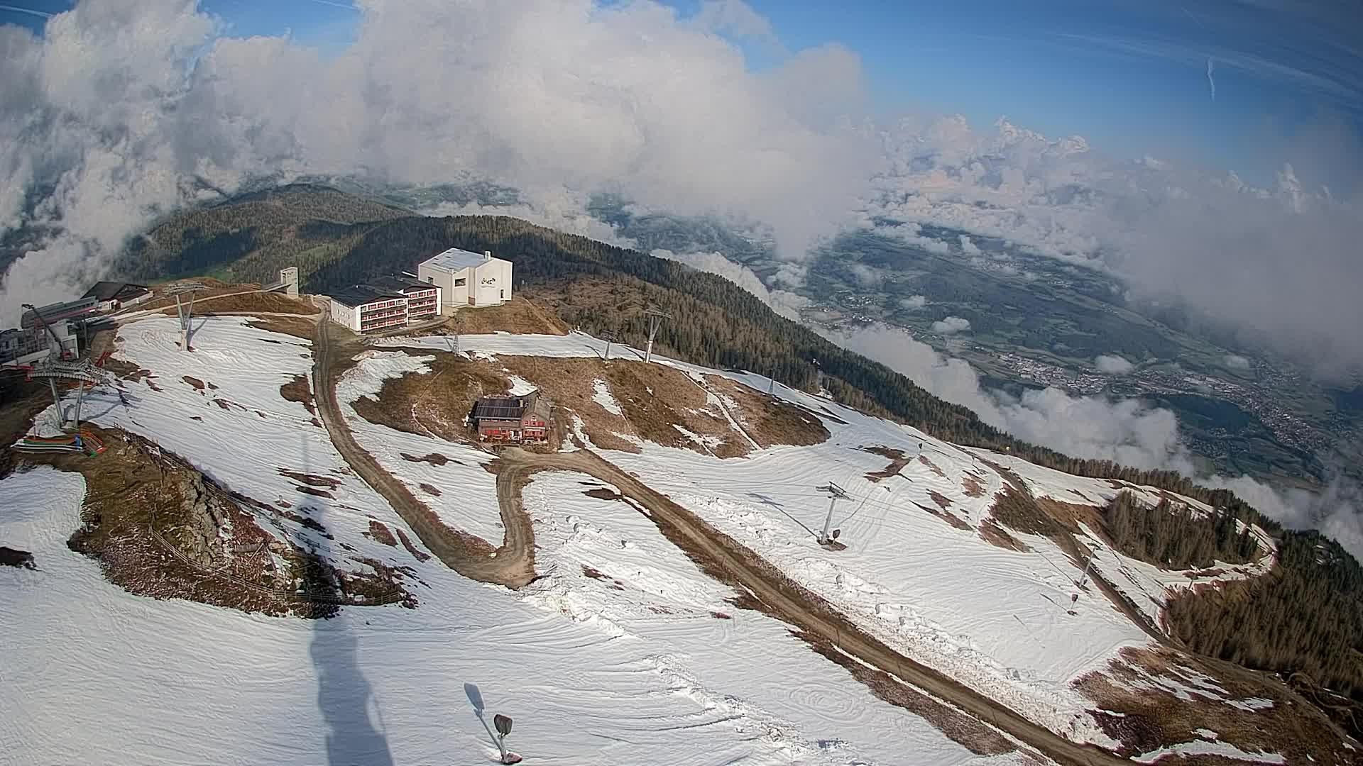 Station de ski Kronplatz sommet | vue sur Brunico