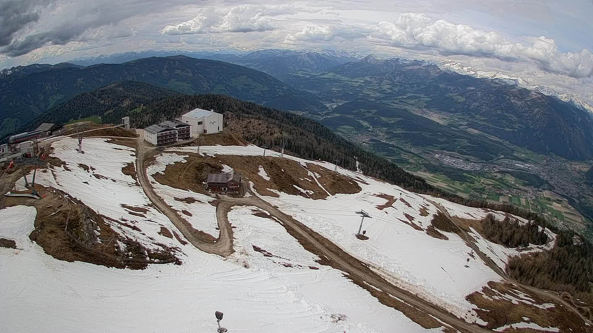 Station de ski Kronplatz sommet | vue sur Brunico