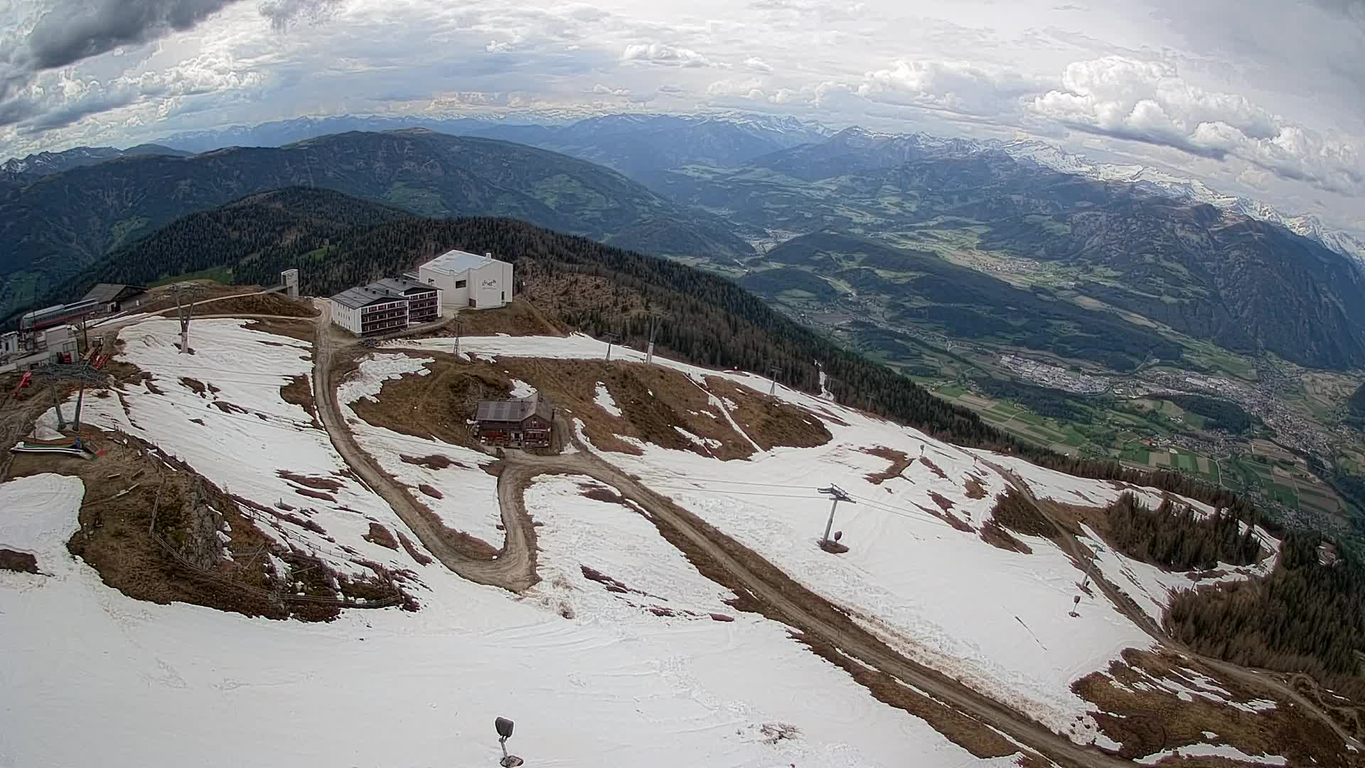 Station de ski Kronplatz sommet | vue sur Brunico