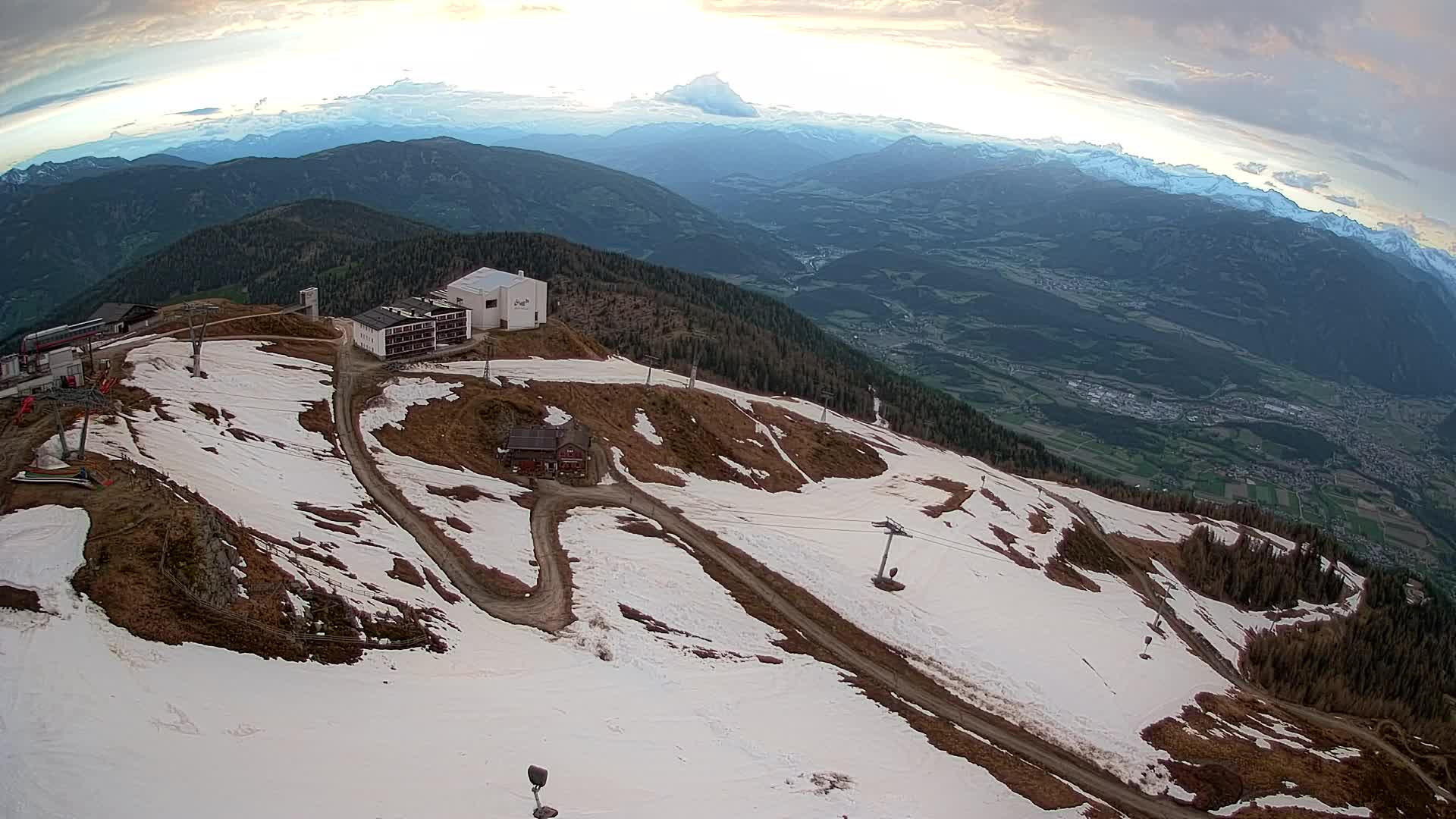 Smučišče Kronplatz – vrh | pogled na Bruneck