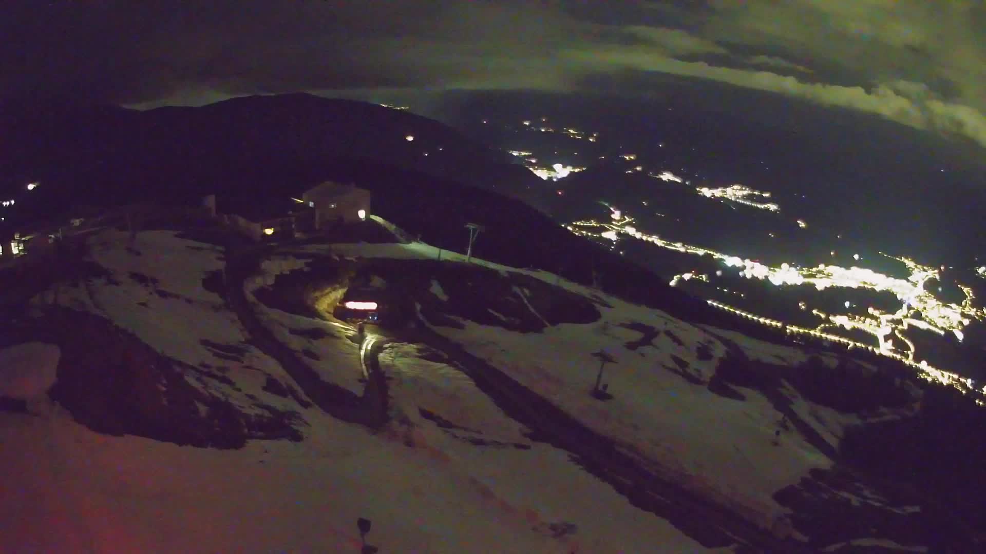 Kronplatz peak Ski resort | view to Bruneck