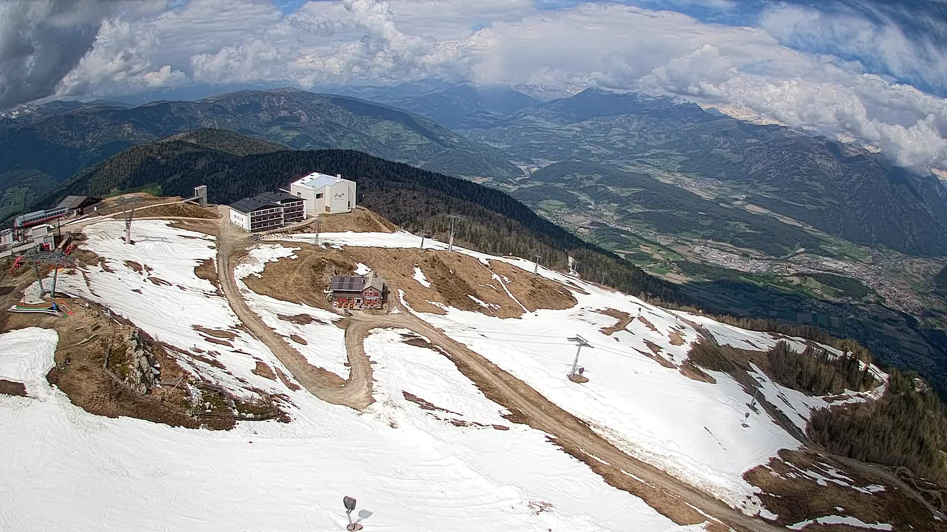Station de ski Kronplatz sommet | vue sur Brunico