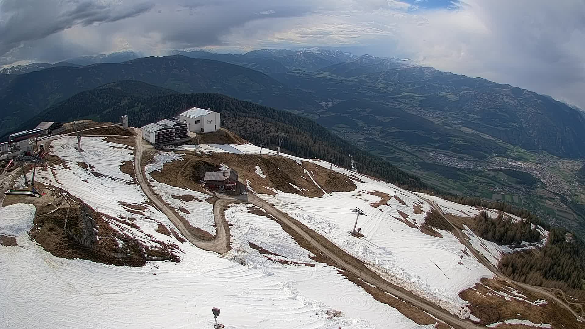 Smučišče Kronplatz – vrh | pogled na Bruneck