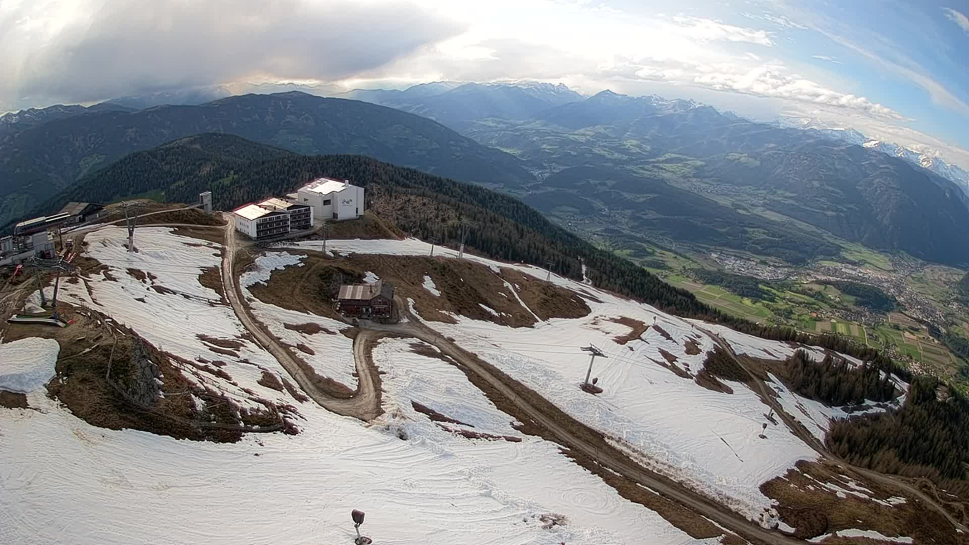Smučišče Kronplatz – vrh | pogled na Bruneck