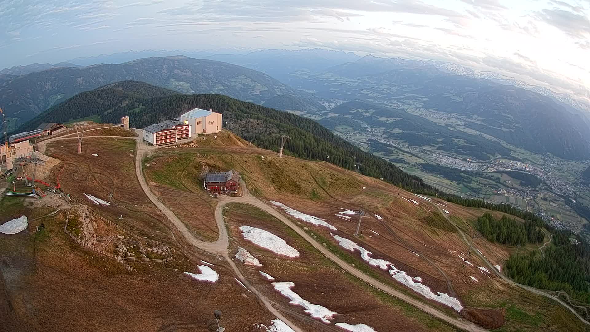 Smučišče Kronplatz – vrh | pogled na Bruneck