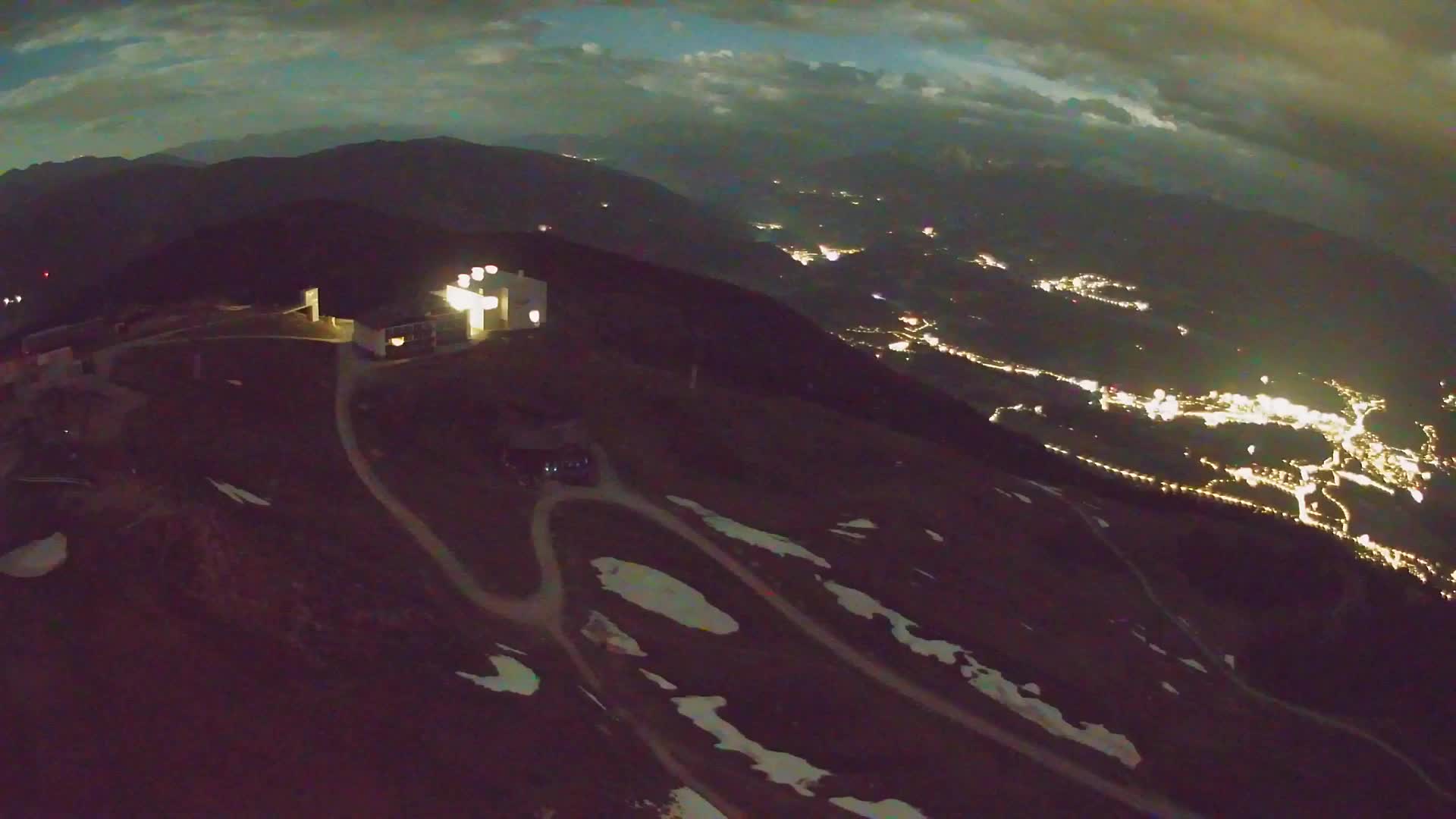 Skigebiet Kronplatz Gipfel | Blick auf Bruneck