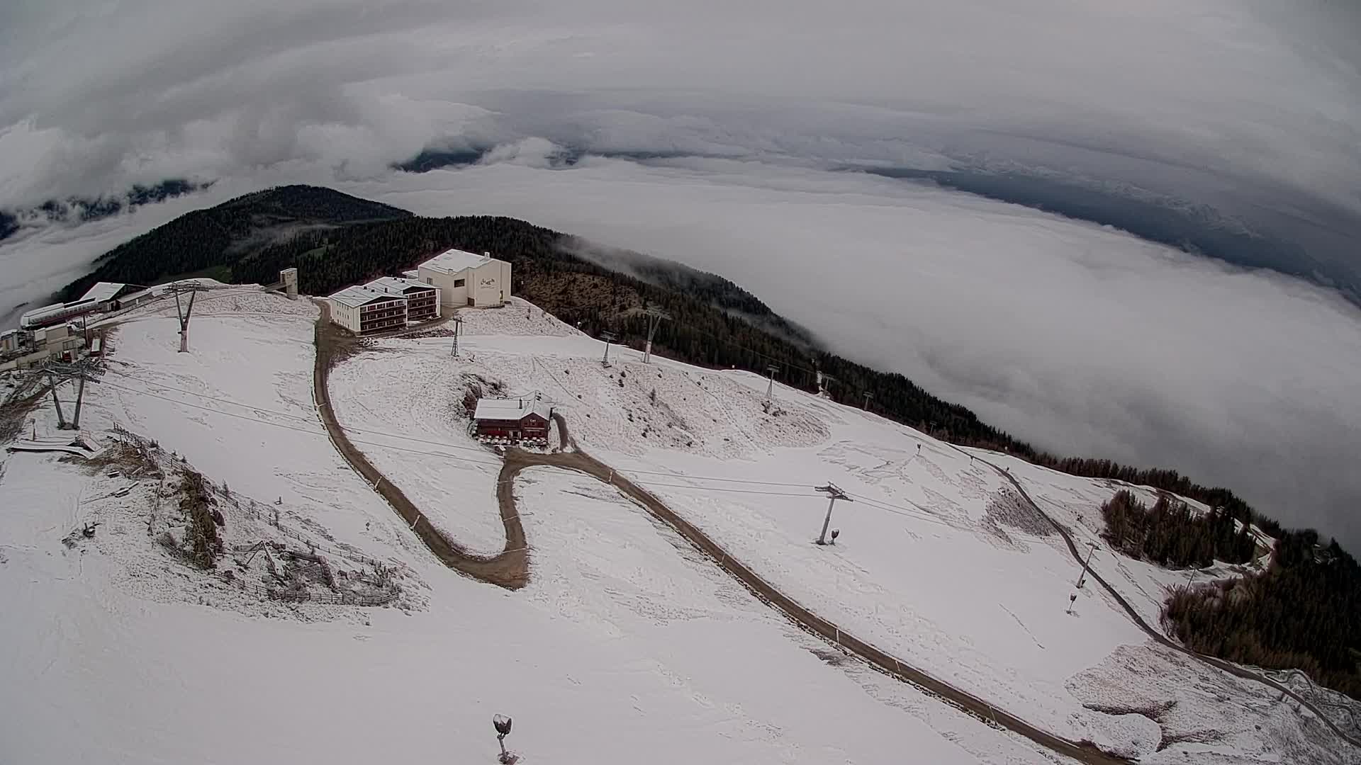 Smučišče Kronplatz – vrh | pogled na Bruneck