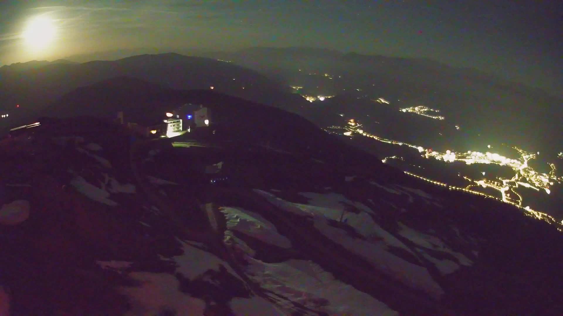 Skigebiet Kronplatz Gipfel | Blick auf Bruneck