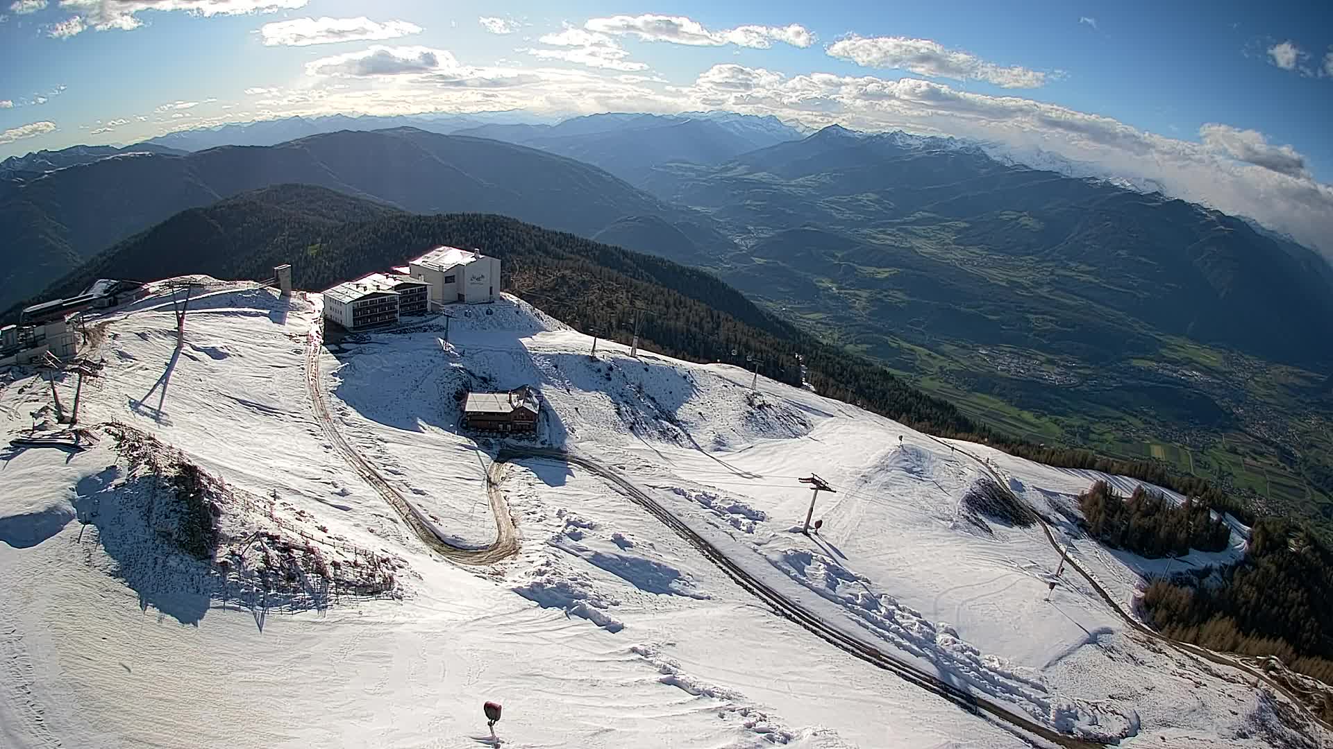 Stazione sciistica di Plan de Corones | vista su Brunico