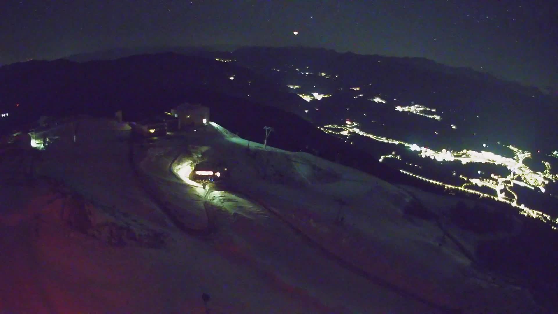 Skigebiet Kronplatz Gipfel | Blick auf Bruneck
