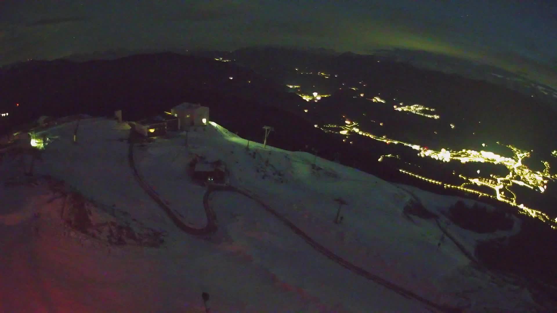 Kronplatz peak Ski resort | view to Bruneck