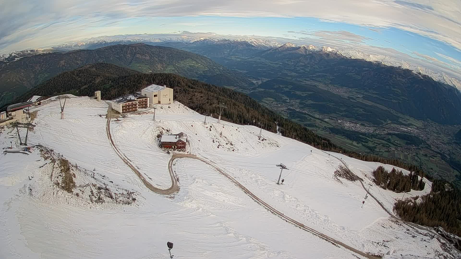 Smučišče Kronplatz – vrh | pogled na Bruneck