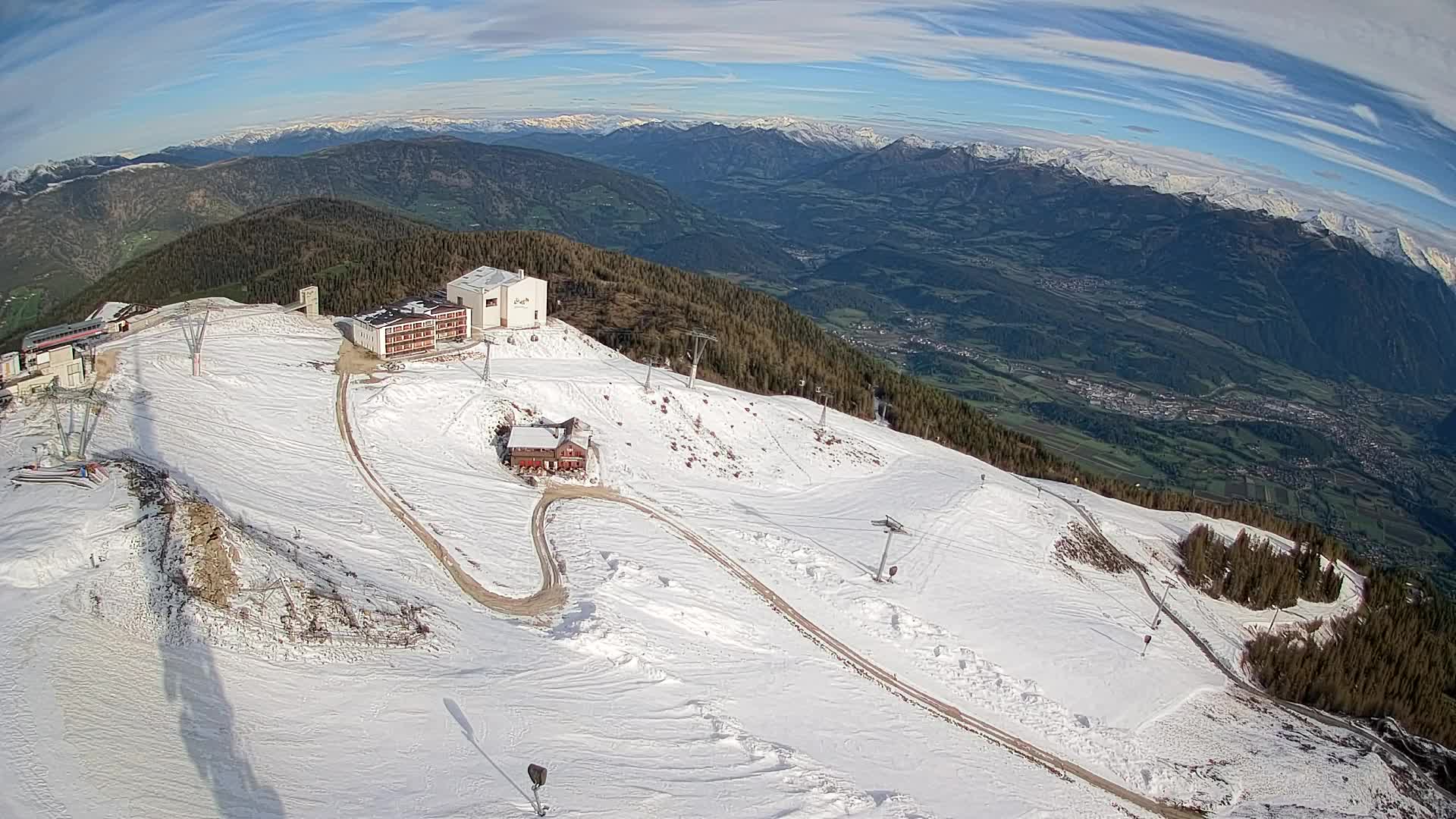 Station de ski Kronplatz sommet | vue sur Brunico