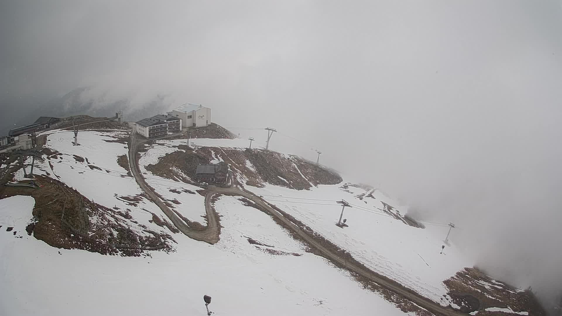 Kronplatz peak Ski resort | view to Bruneck