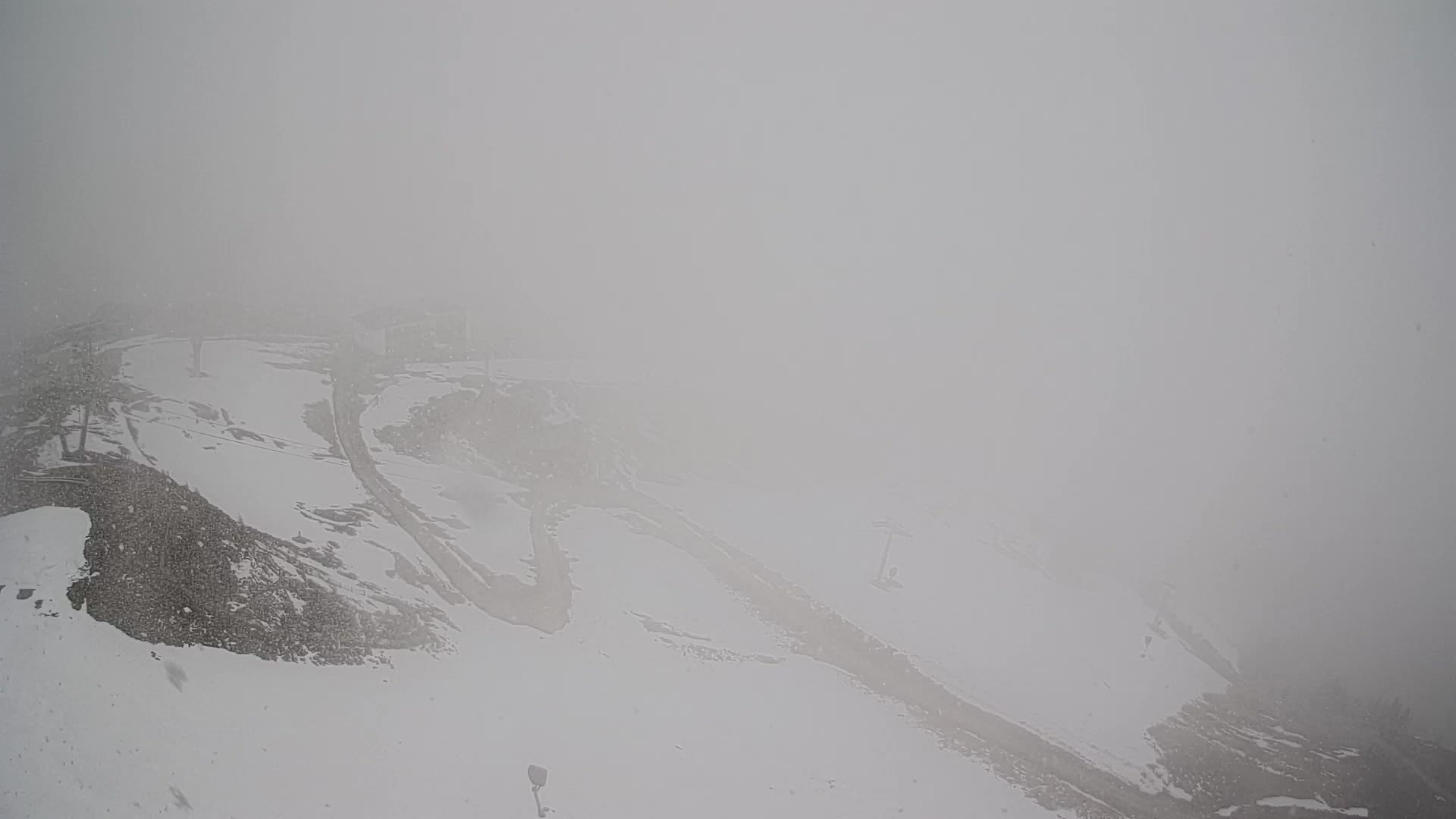 Cima estación de esquí Kronplatz | vista hacia Brunico