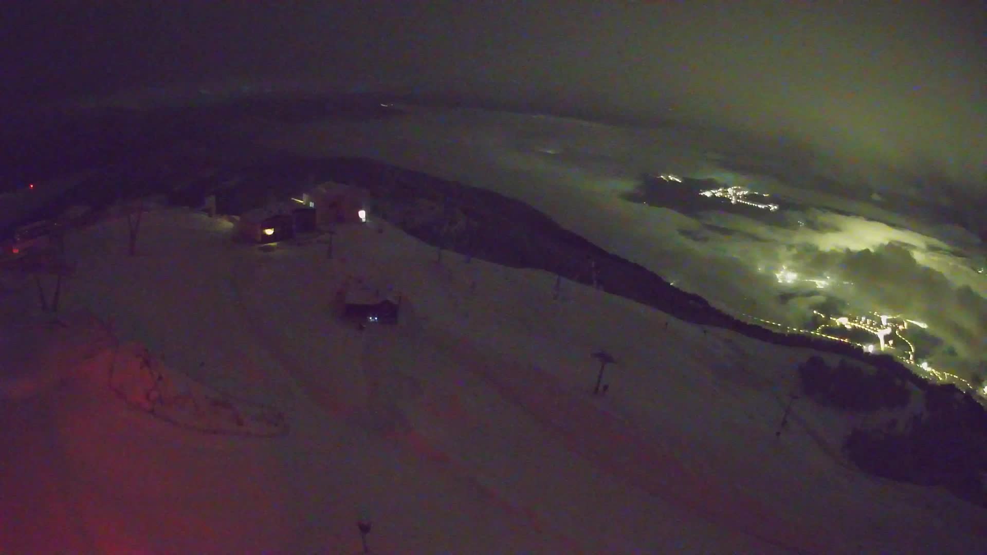 Kronplatz peak Ski resort | view to Bruneck