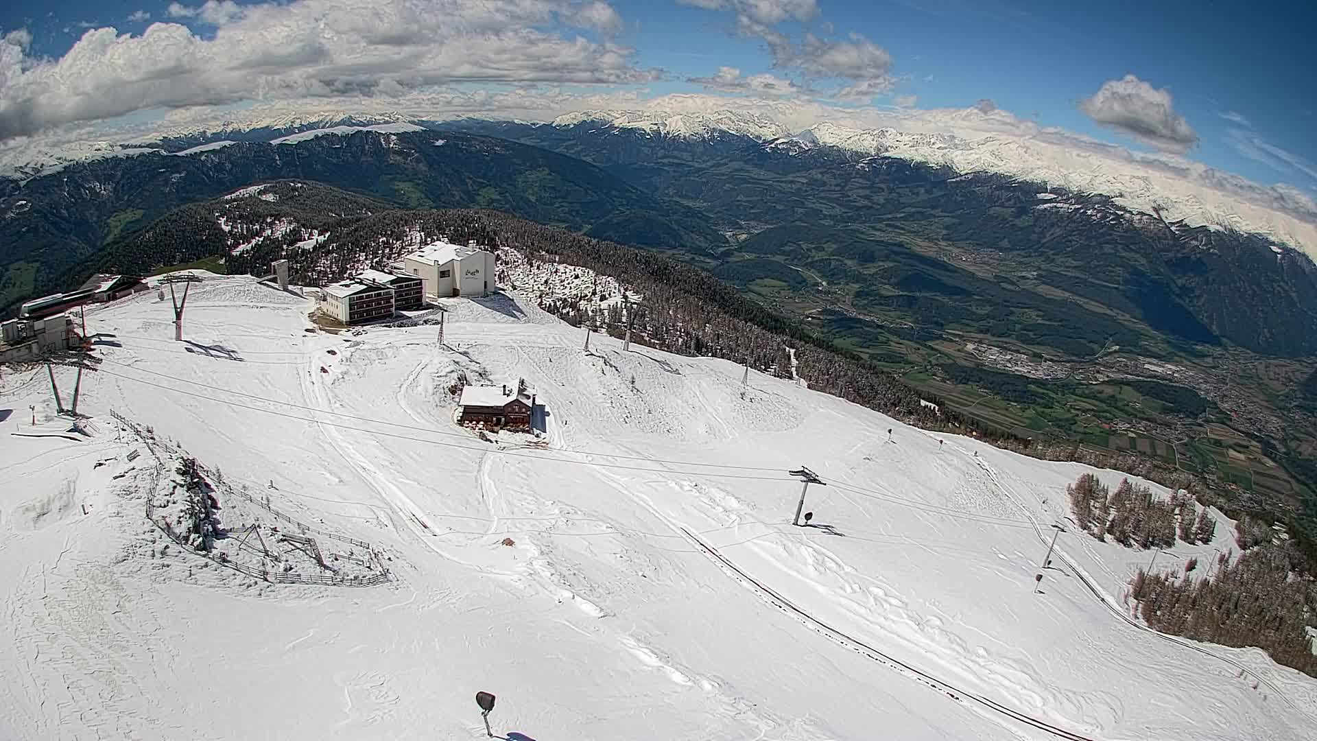Station de ski Kronplatz sommet | vue sur Brunico