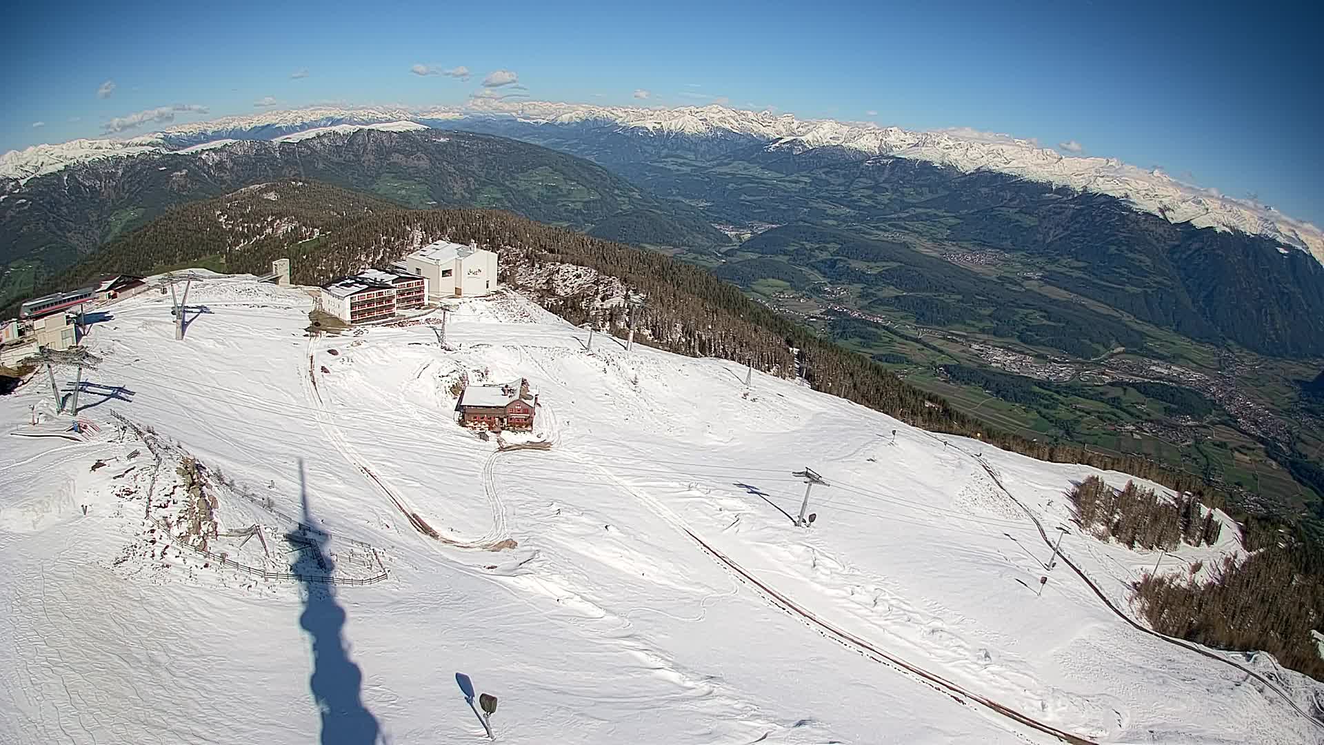 Station de ski Kronplatz sommet | vue sur Brunico